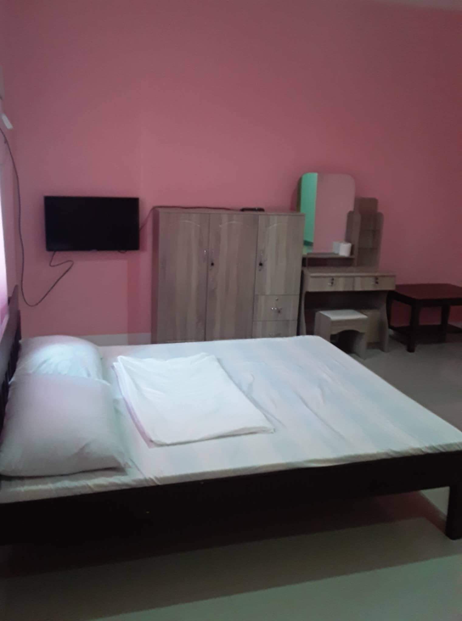 Rozay Travellers Inn
