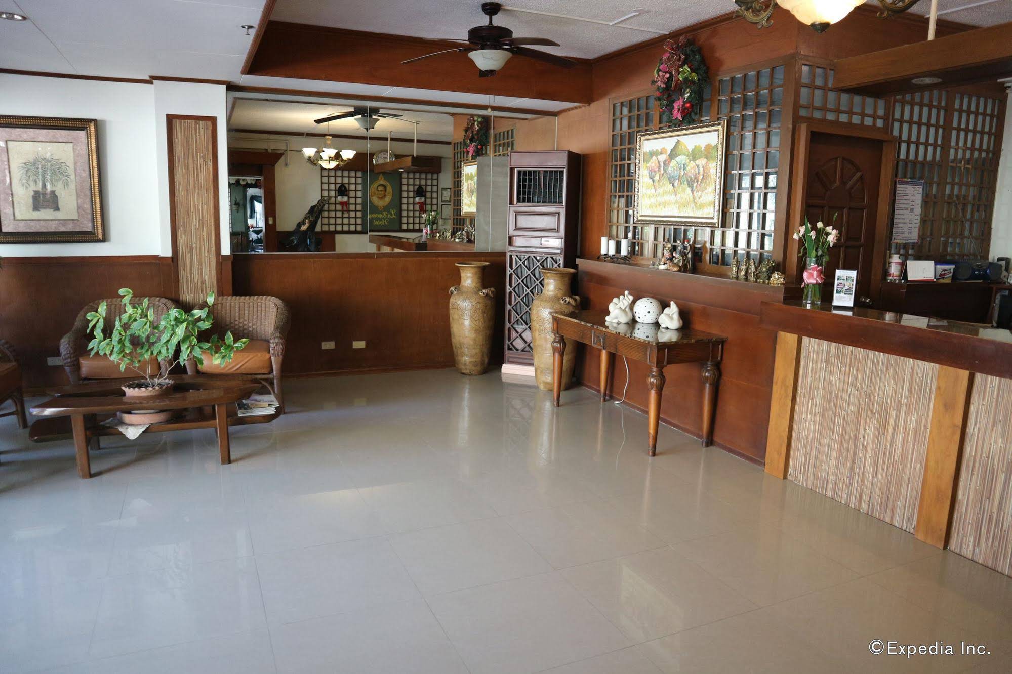 La Esperanza Hotel