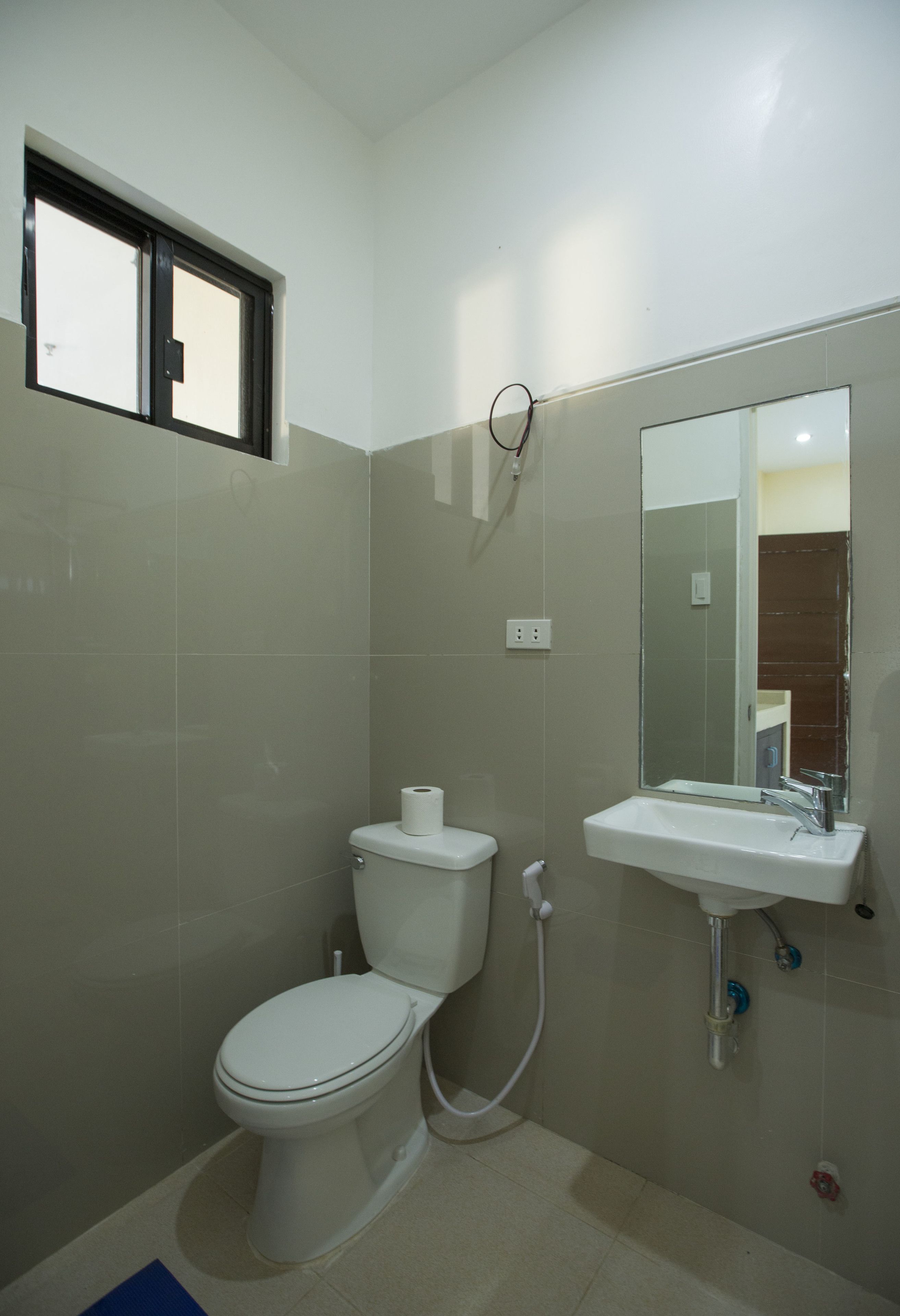 Laorenza Residences