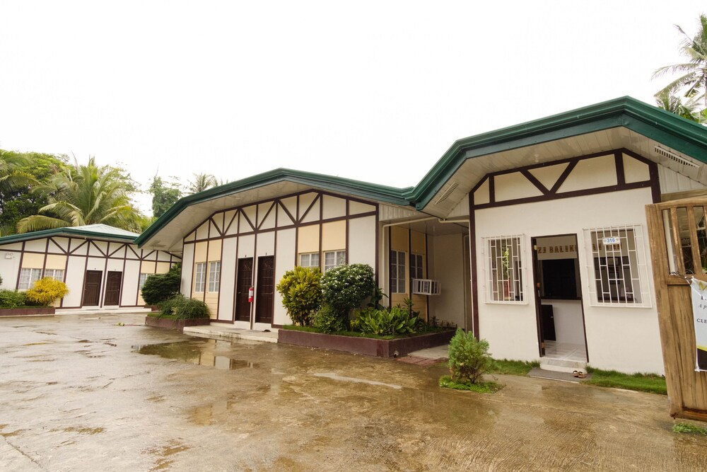Mzj Balikbayan Inn by RedDoorz