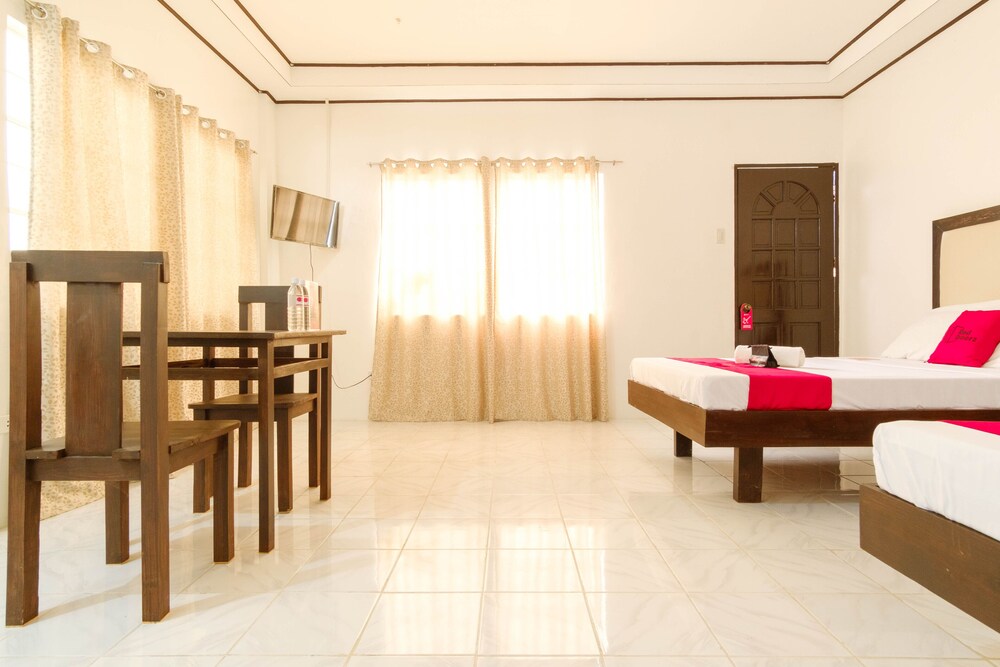 Mzj Balikbayan Inn by RedDoorz