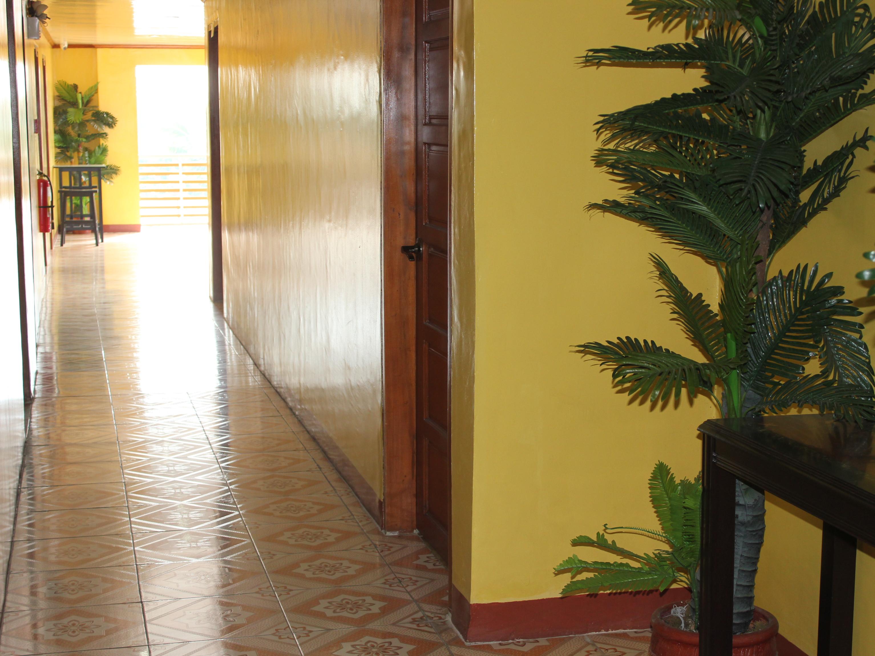 Starline Travellers Inn
