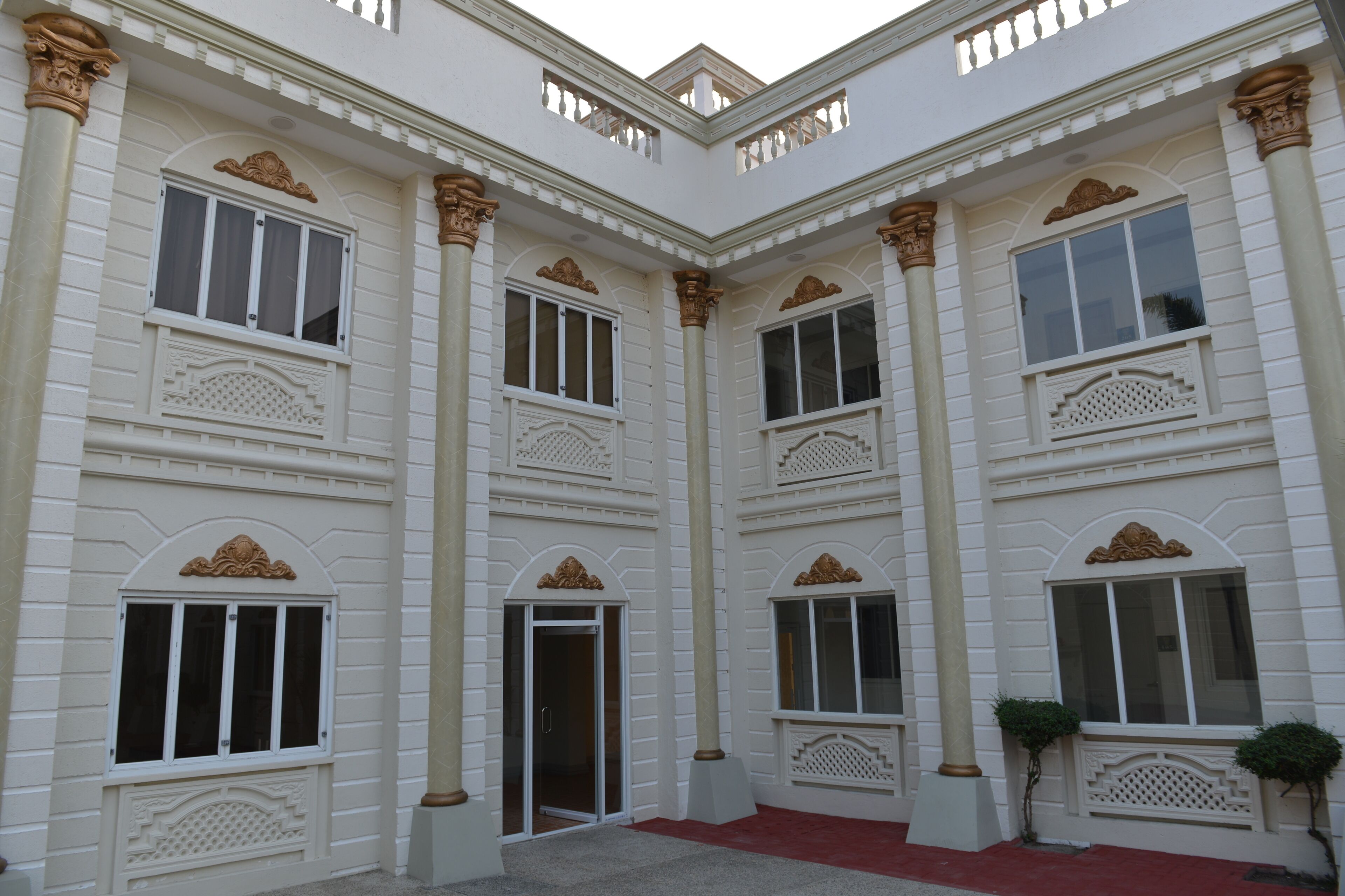El Palacio Hotel & Resort