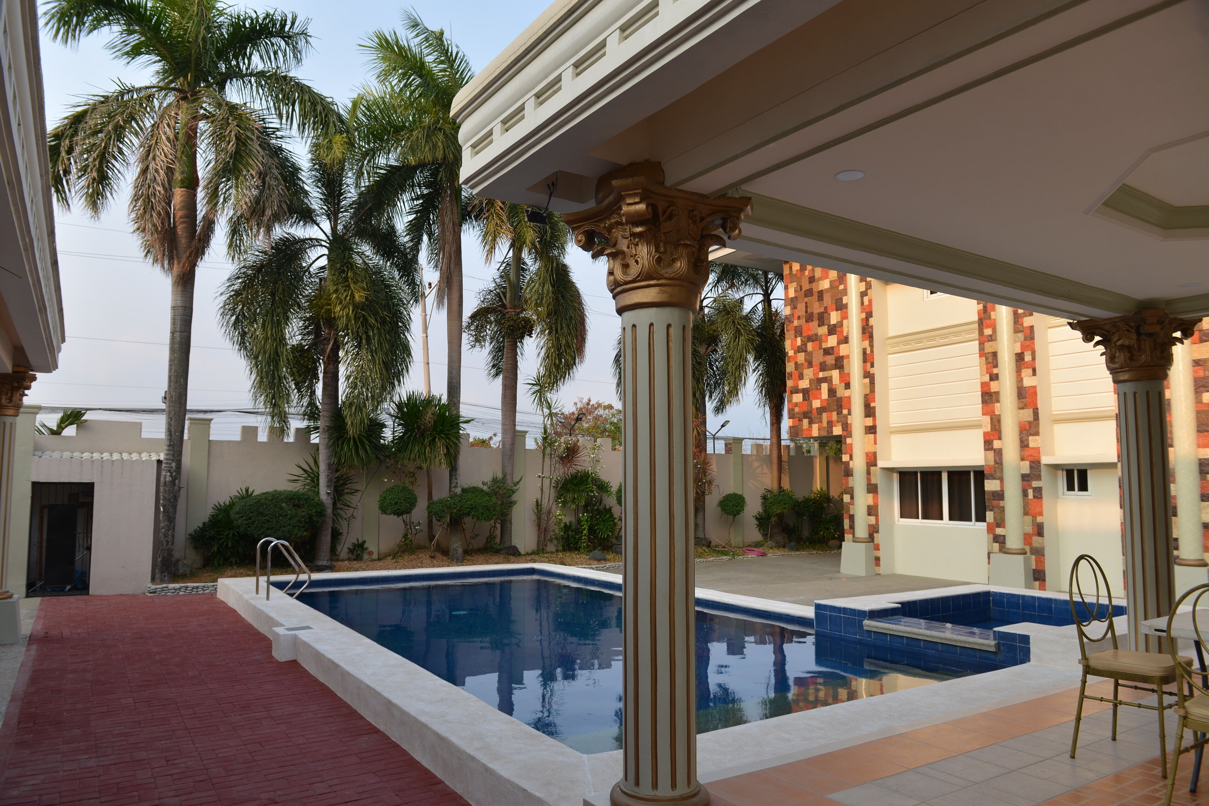 El Palacio Hotel & Resort