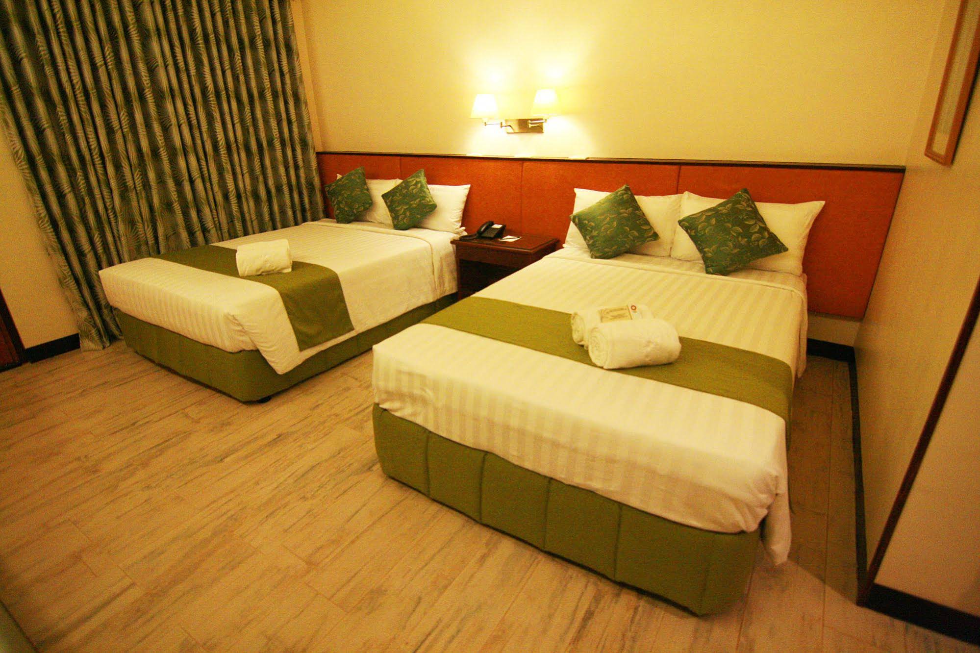Island Cove Hotel and Leisure Park