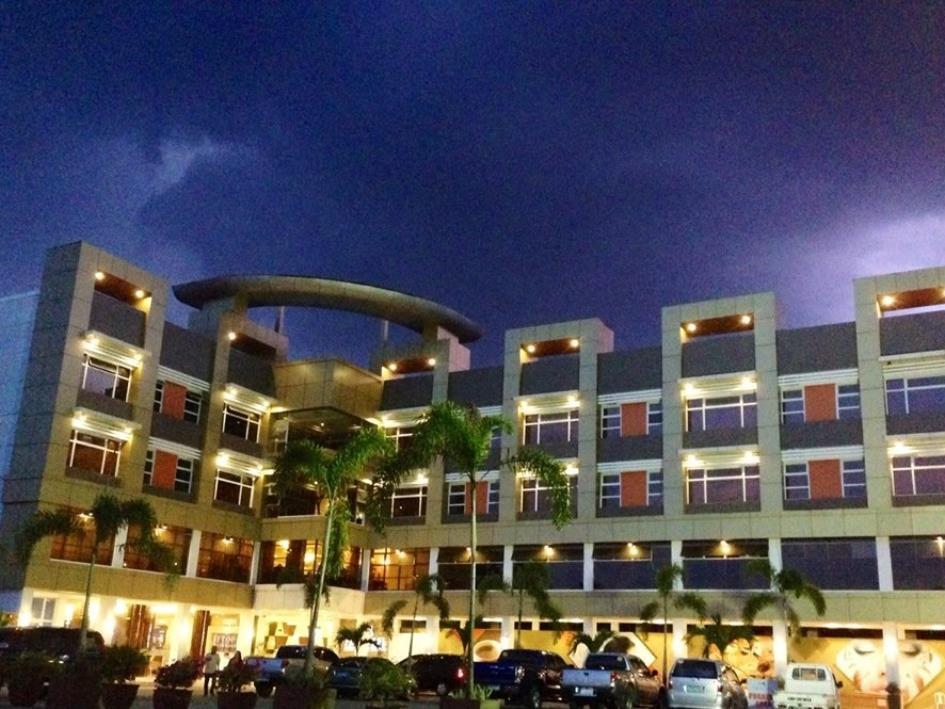 FB Hotel and Convention Center