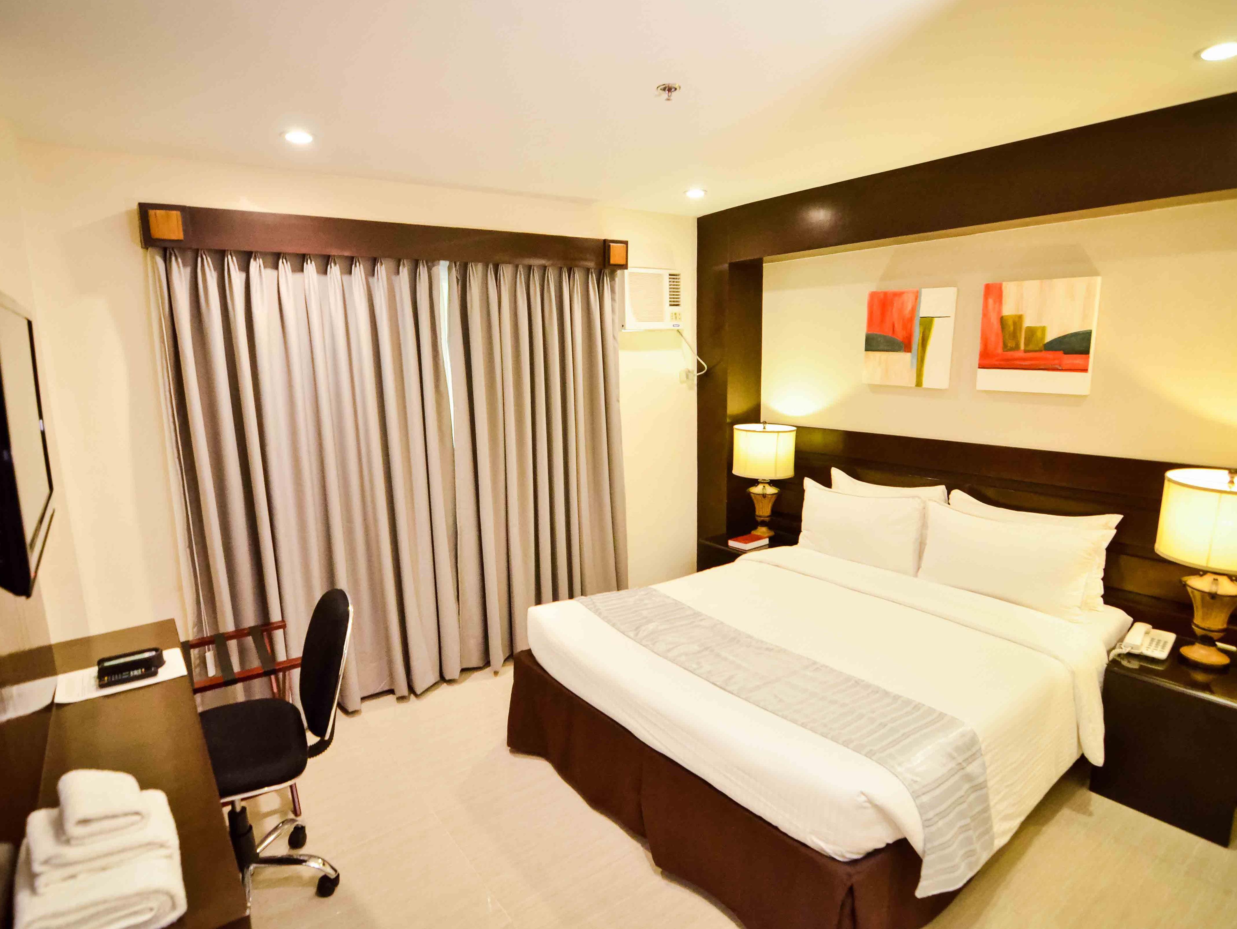 FB Hotel and Convention Center