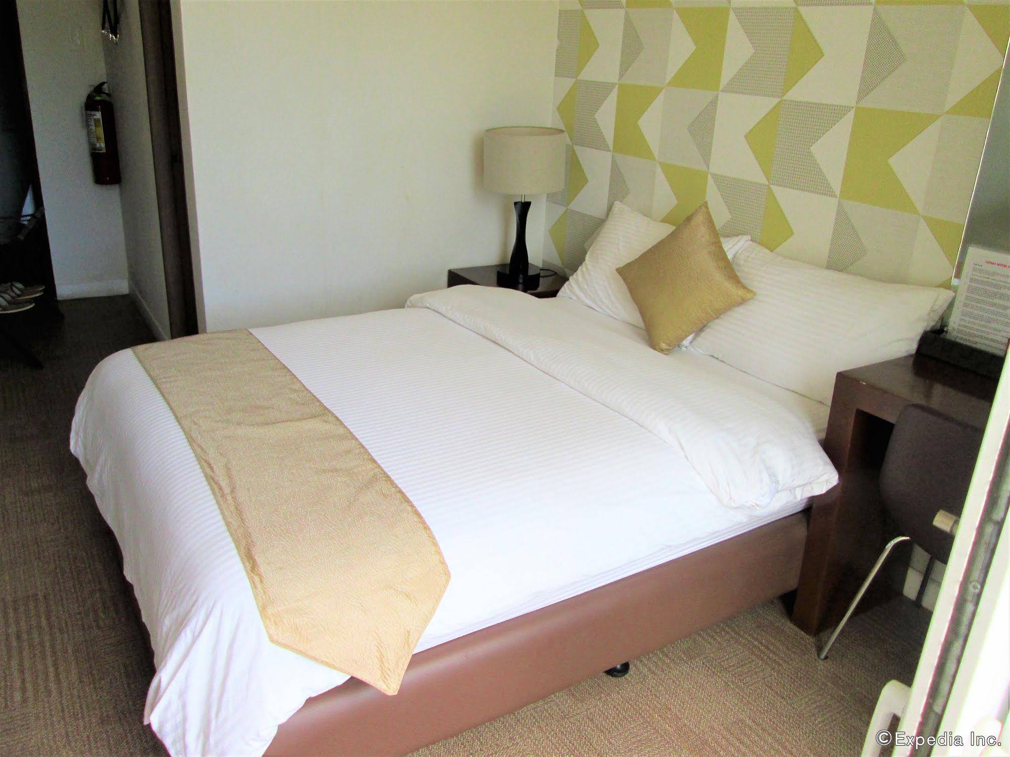 Lohas Airport Hotel