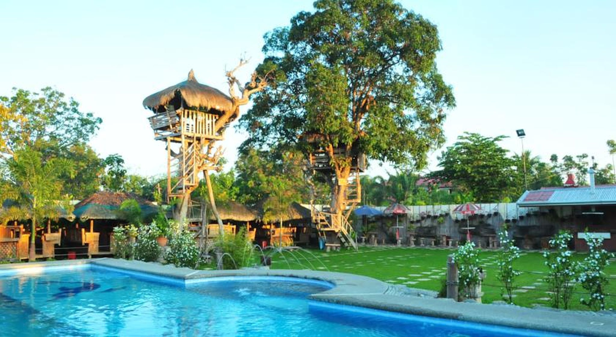 Grand Octagon Resort