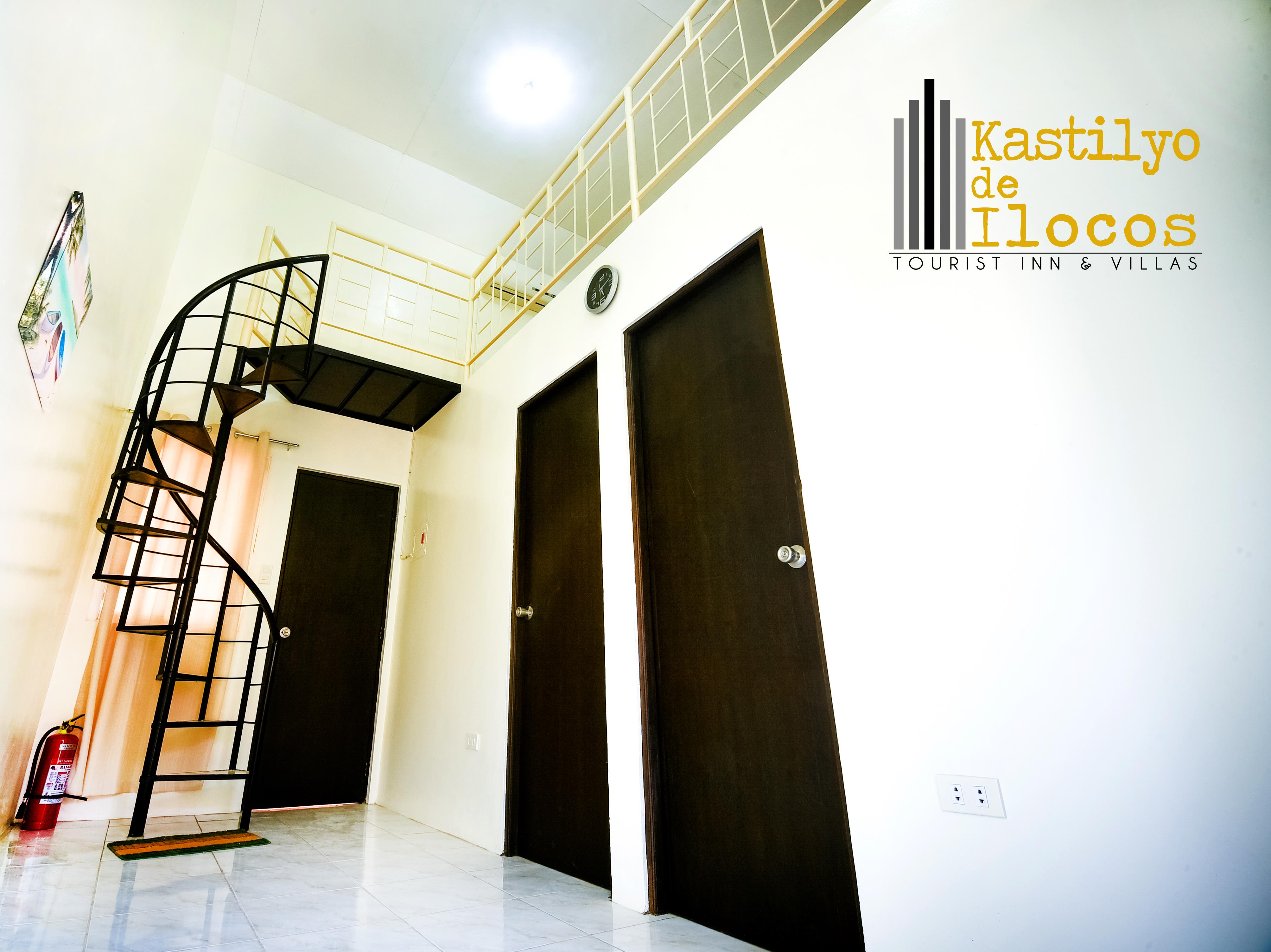 Kastilyo de Ilocos Tourist Inn & Villas