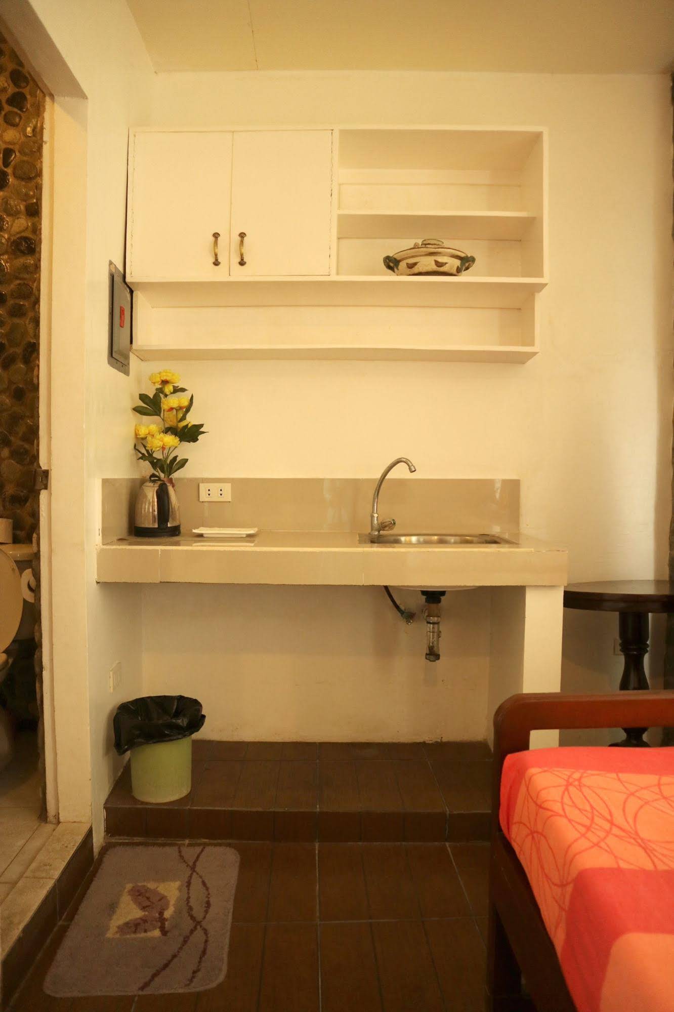 Palomari Apartel