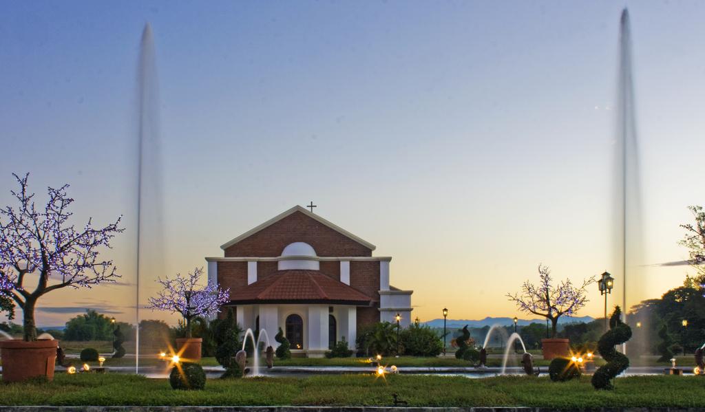 Plaza Del Norte Hotel and Convention Center