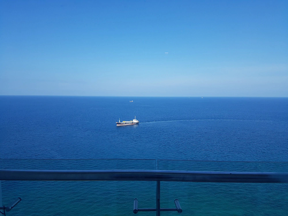 Amazing Seaview Arterra Penthouse