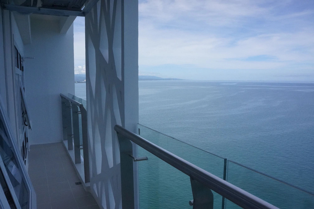 Amazing Seaview Arterra Penthouse
