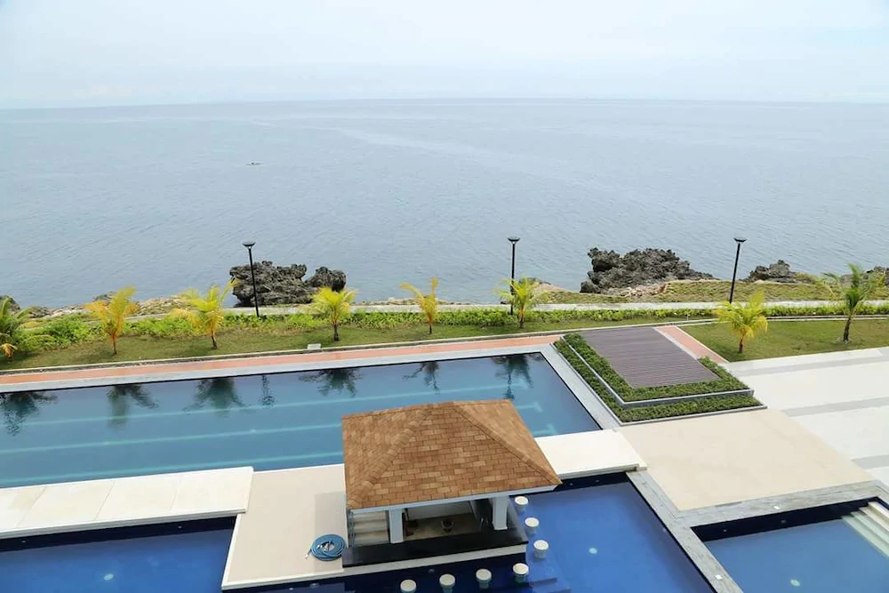Amazing Seaview Arterra Penthouse