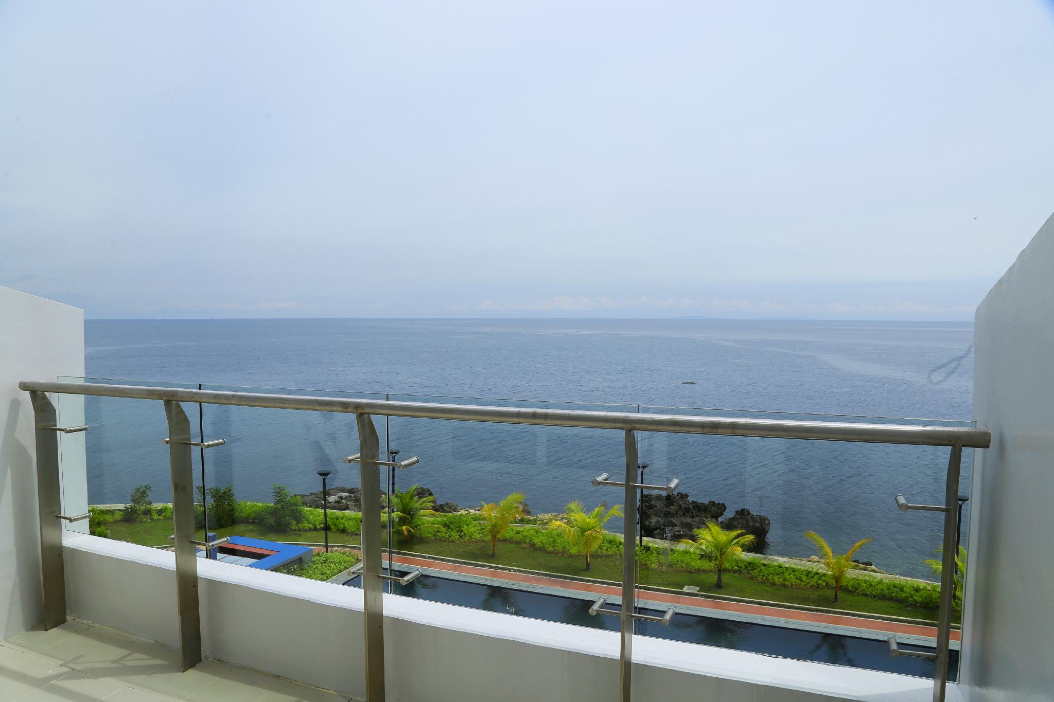 Arterra Hotel & Resort