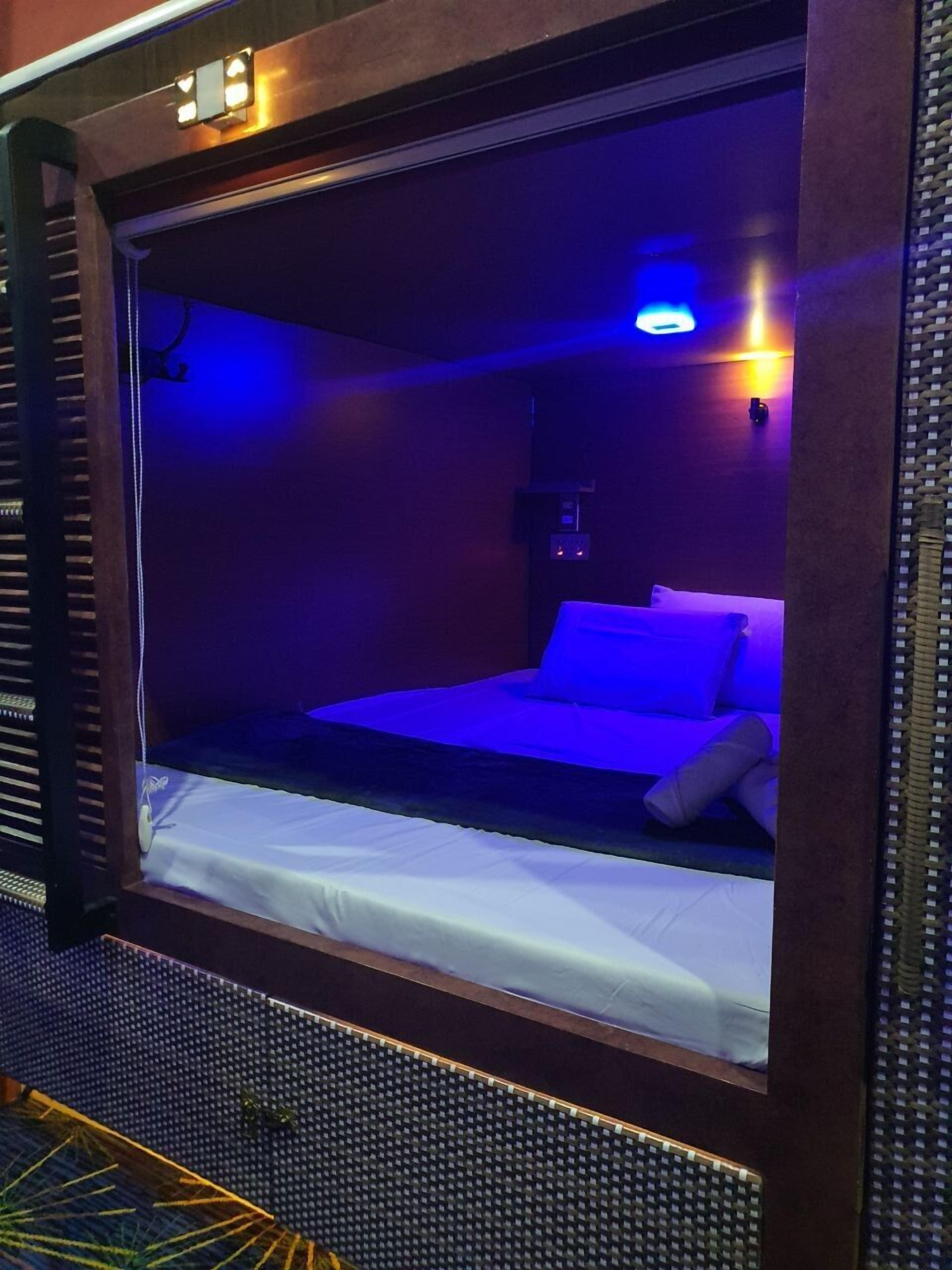 Attic Capsule Hotel