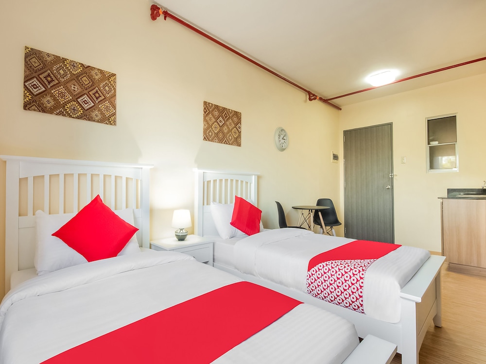 Bria Mactan by OYO Rooms