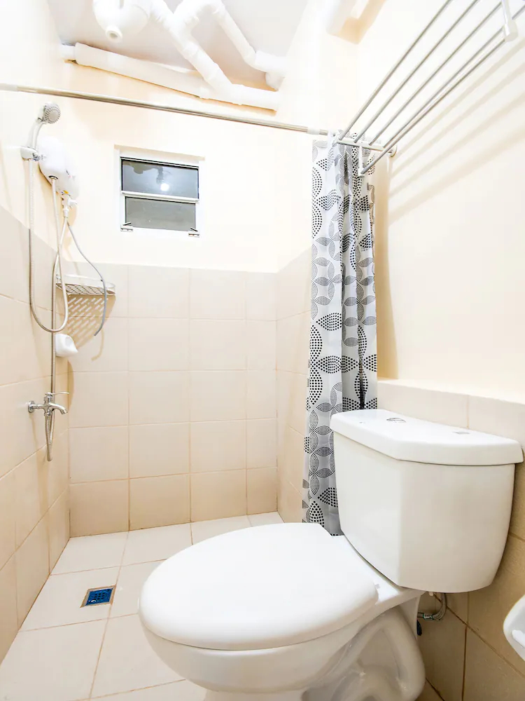 Bria Mactan by OYO Rooms
