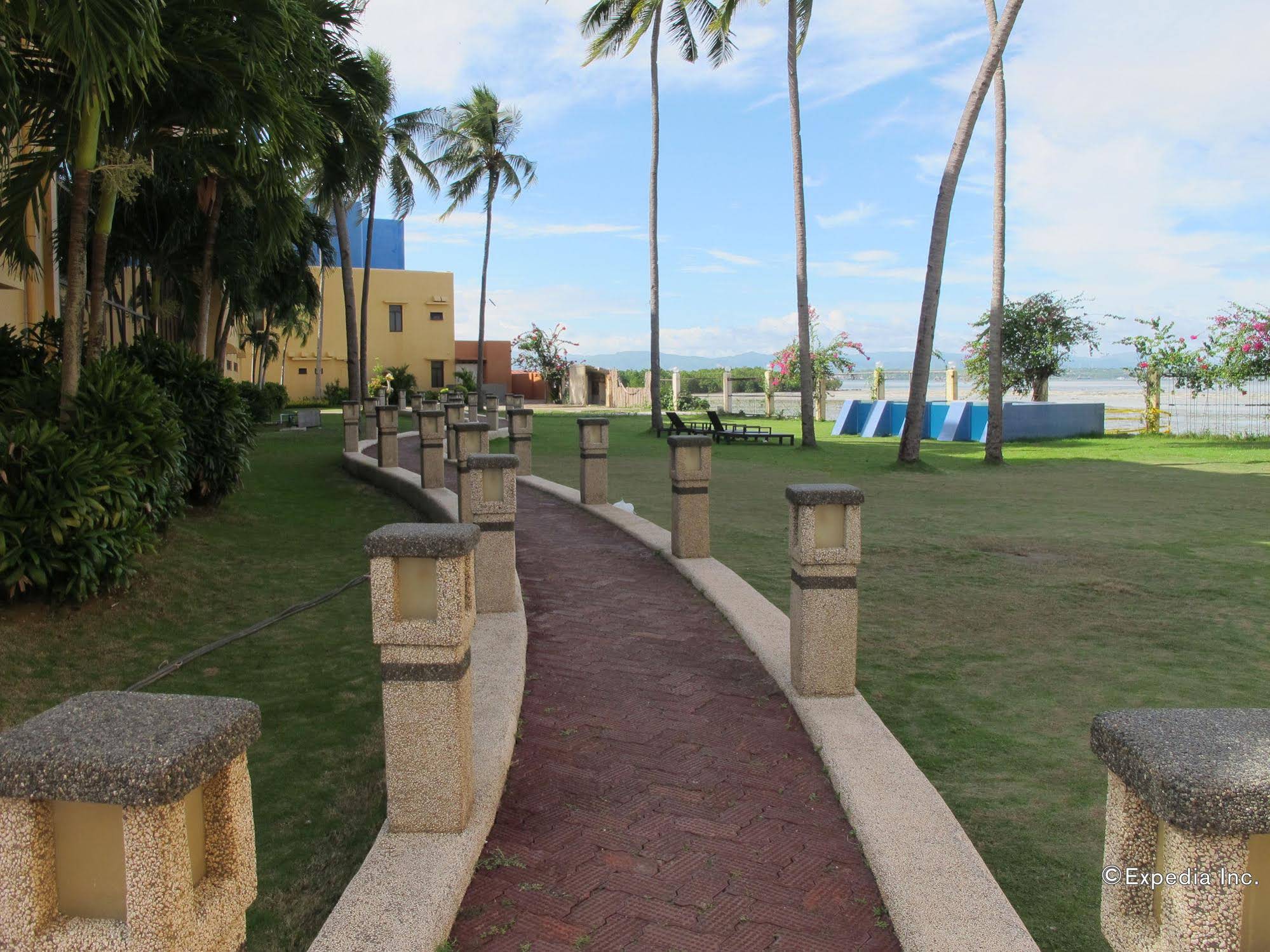 Casablanca Gardens Apartments