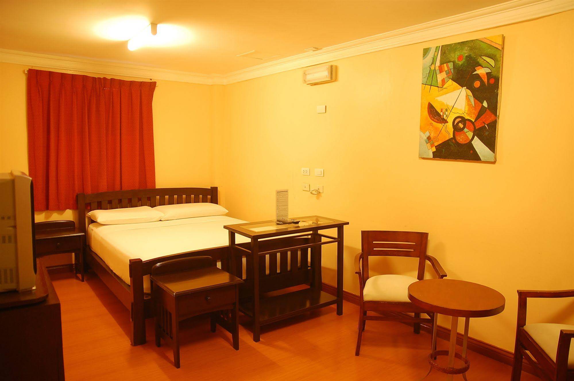 Casablanca Gardens Apartments
