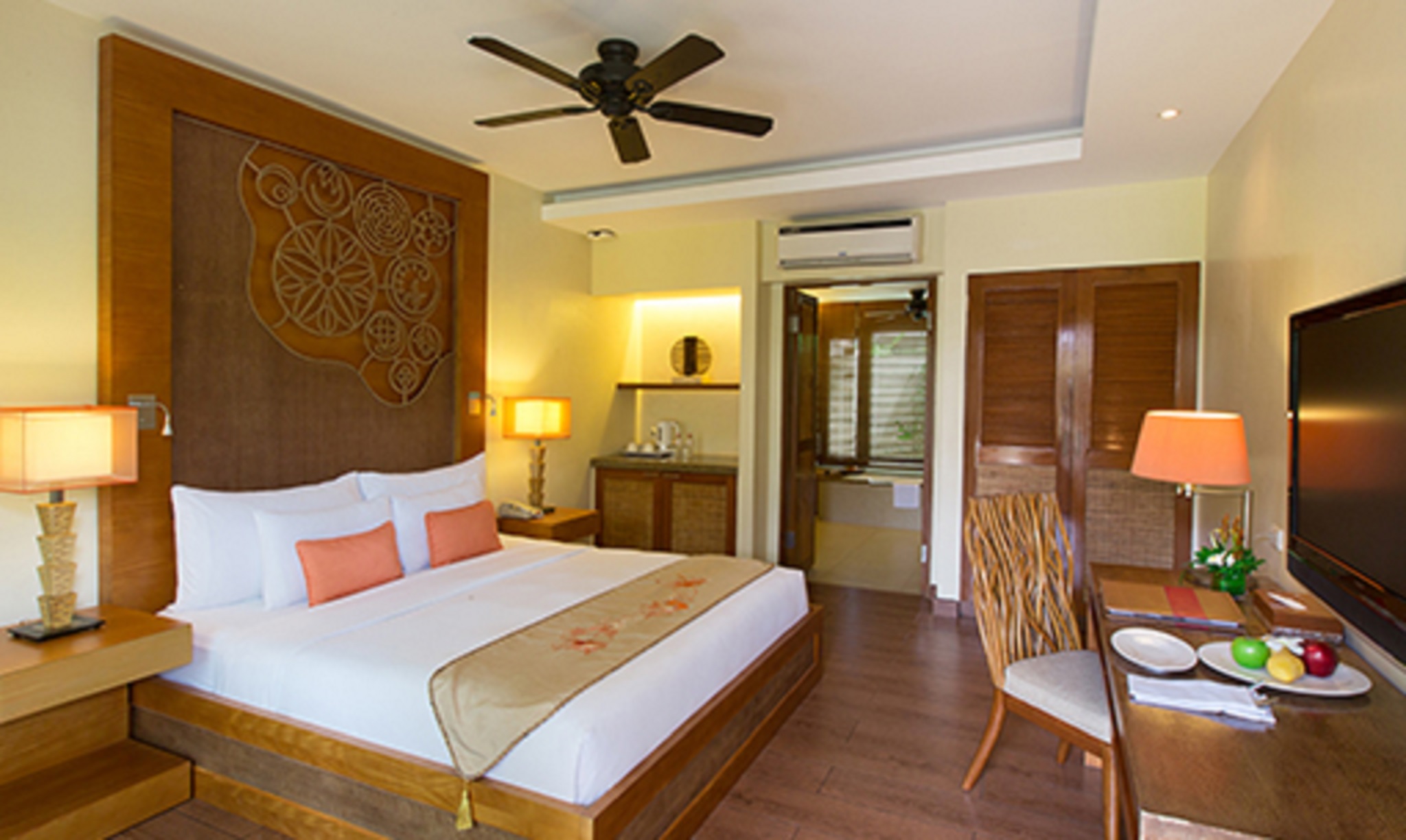 Crimson Resort & Spa Mactan, Cebu