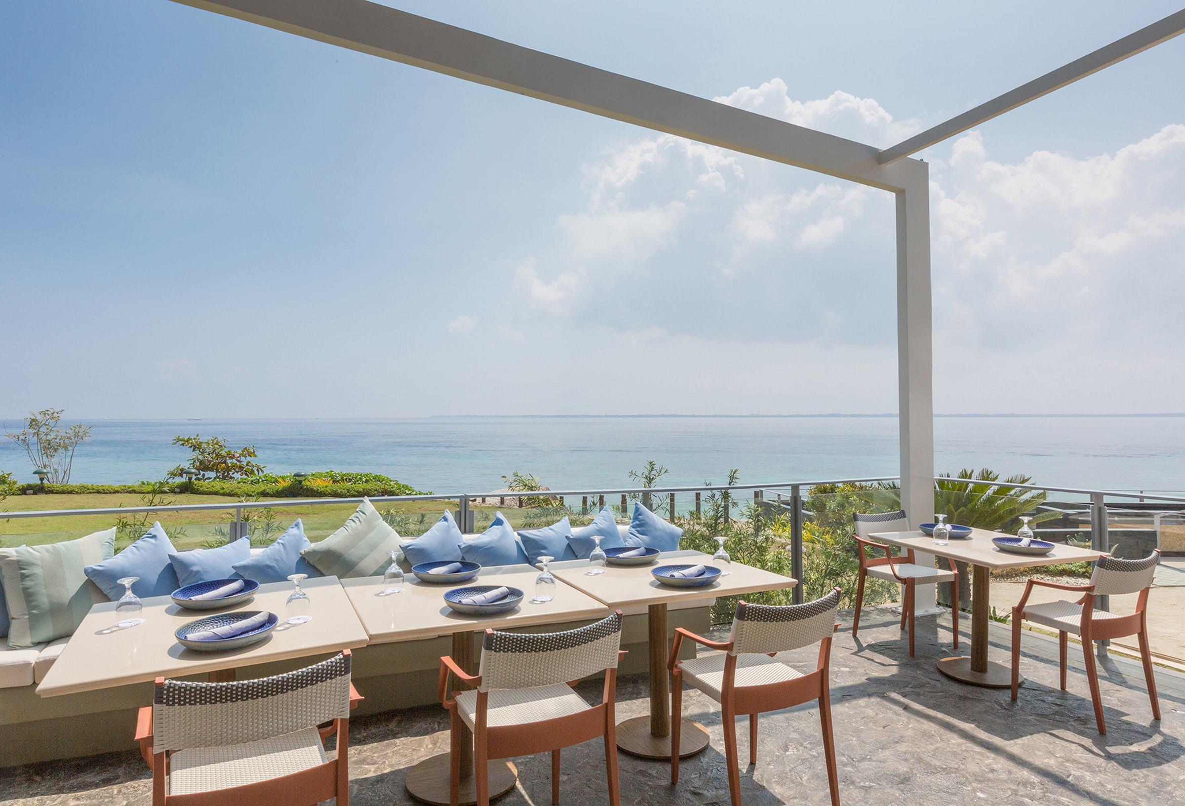 Crimson Resort & Spa Mactan, Cebu