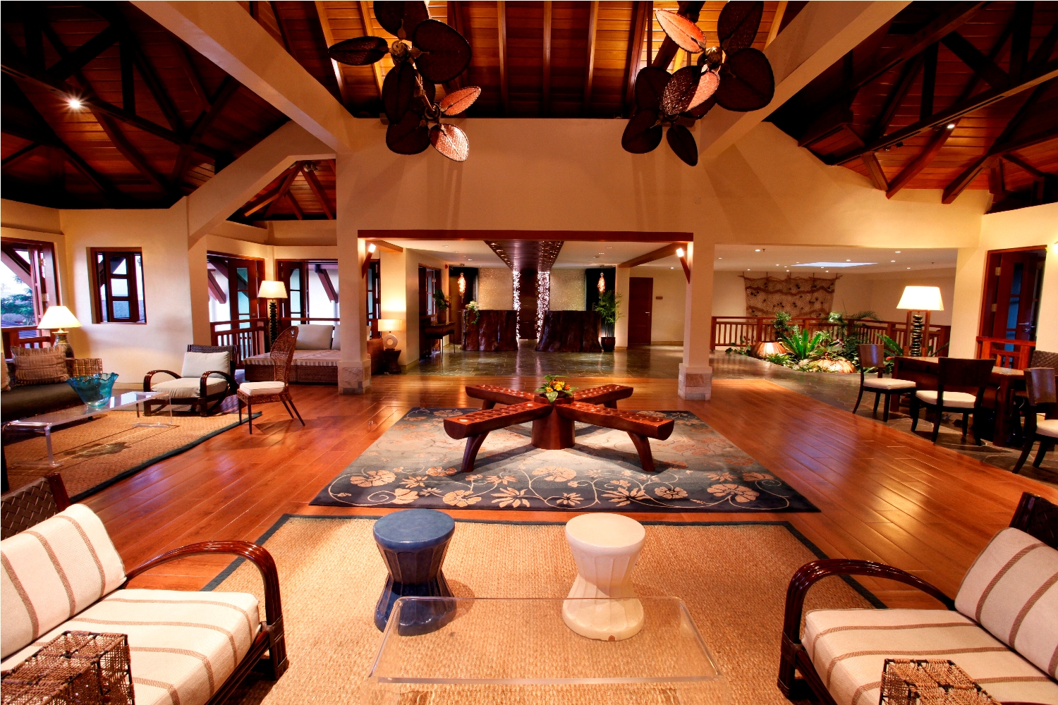 Crimson Resort & Spa Mactan, Cebu