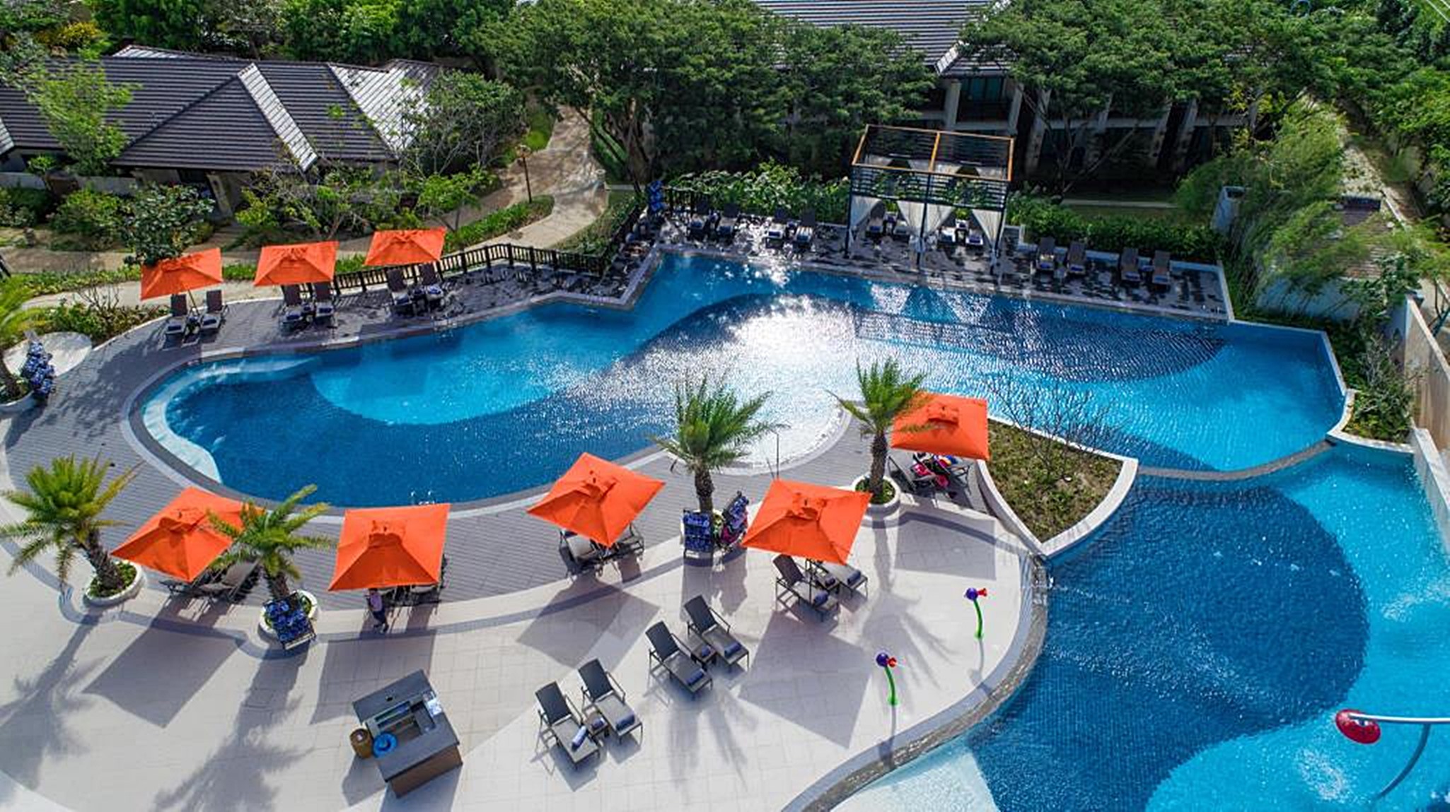 Crimson Resort & Spa Mactan, Cebu