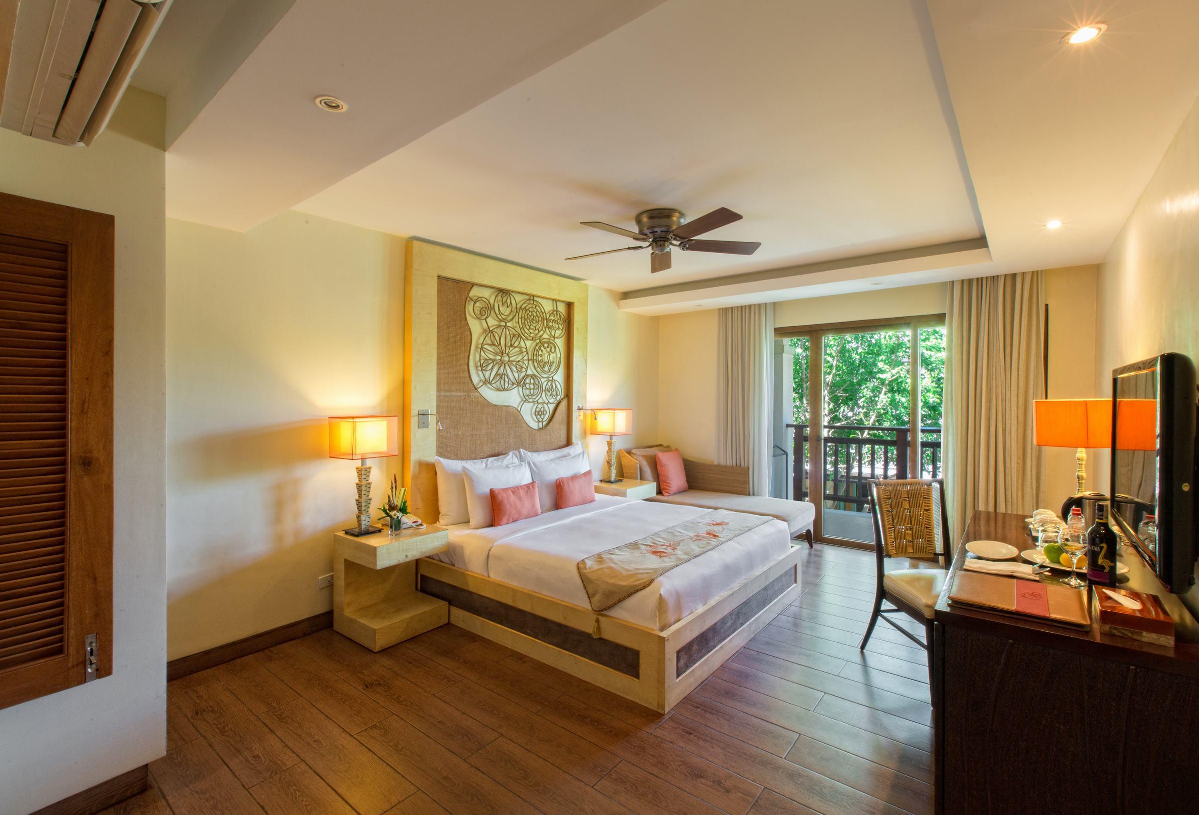 Crimson Resort & Spa Mactan, Cebu