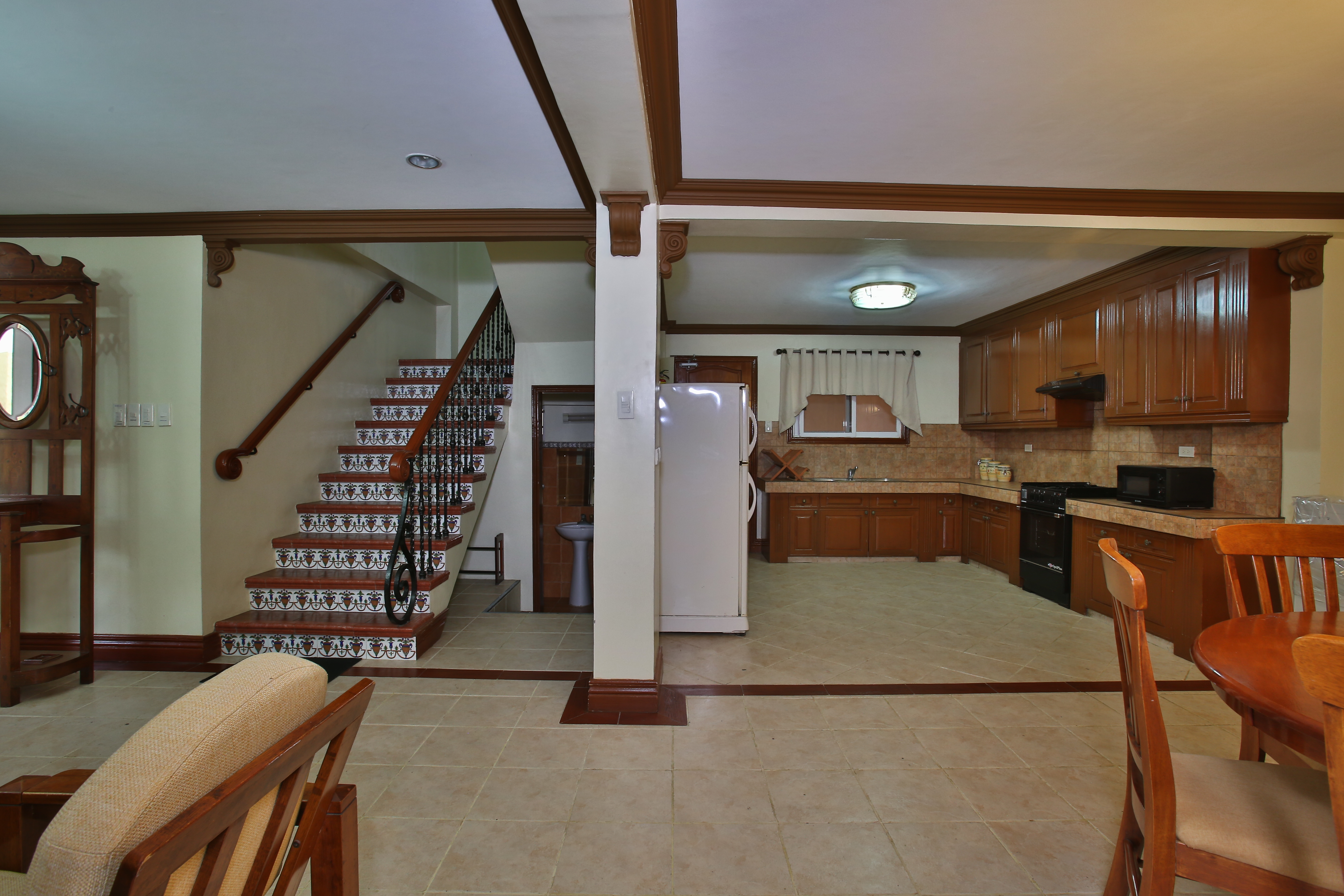 Crown Regency Suites & Residences Mactan
