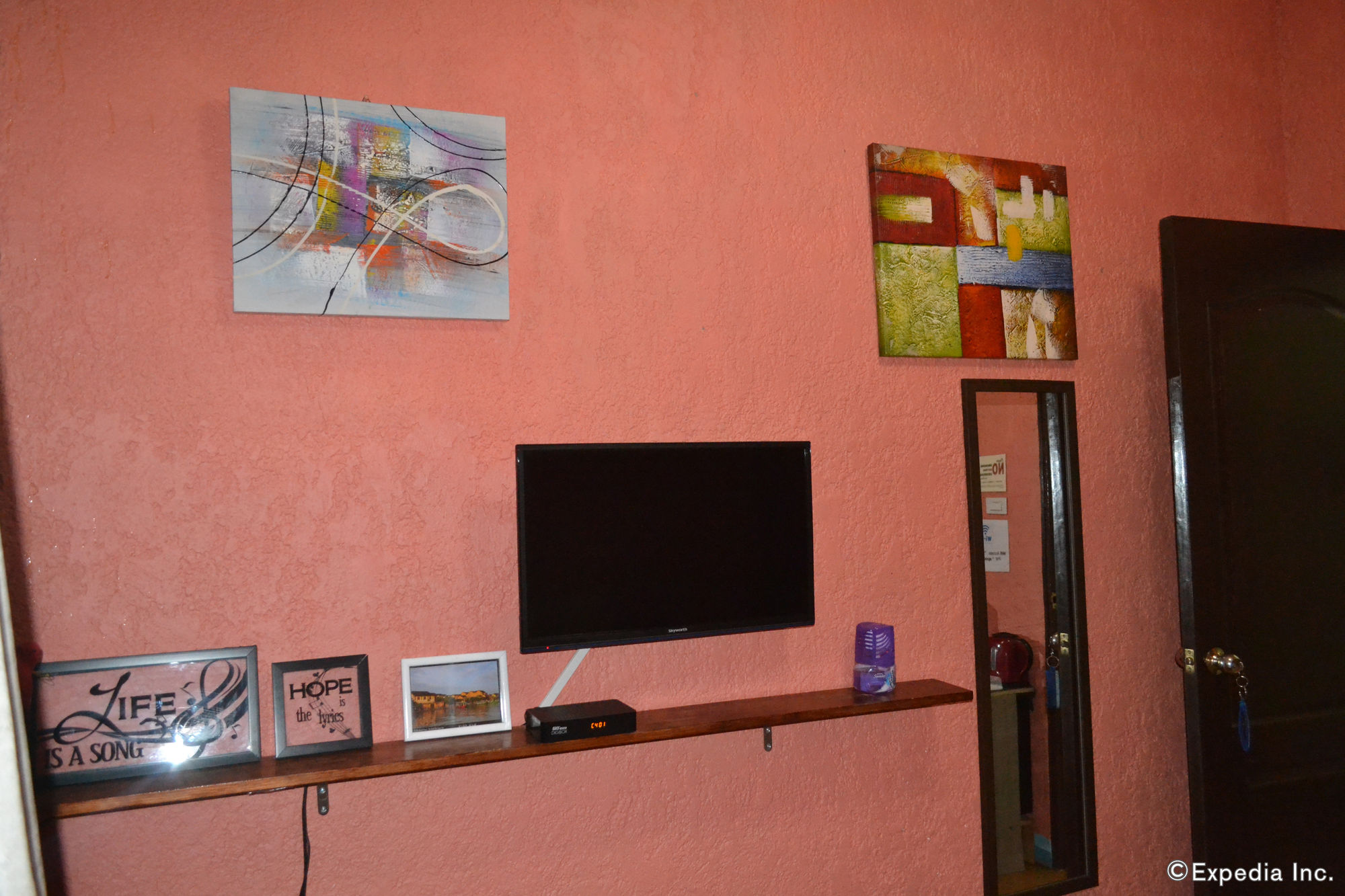 Dee GuestHouse