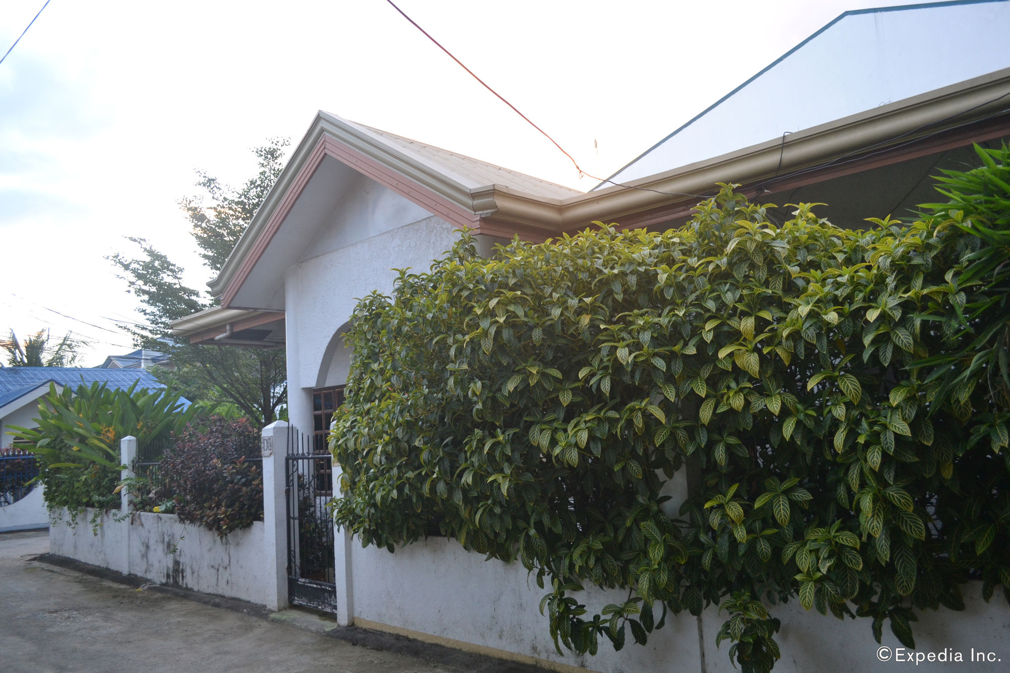 Dee GuestHouse