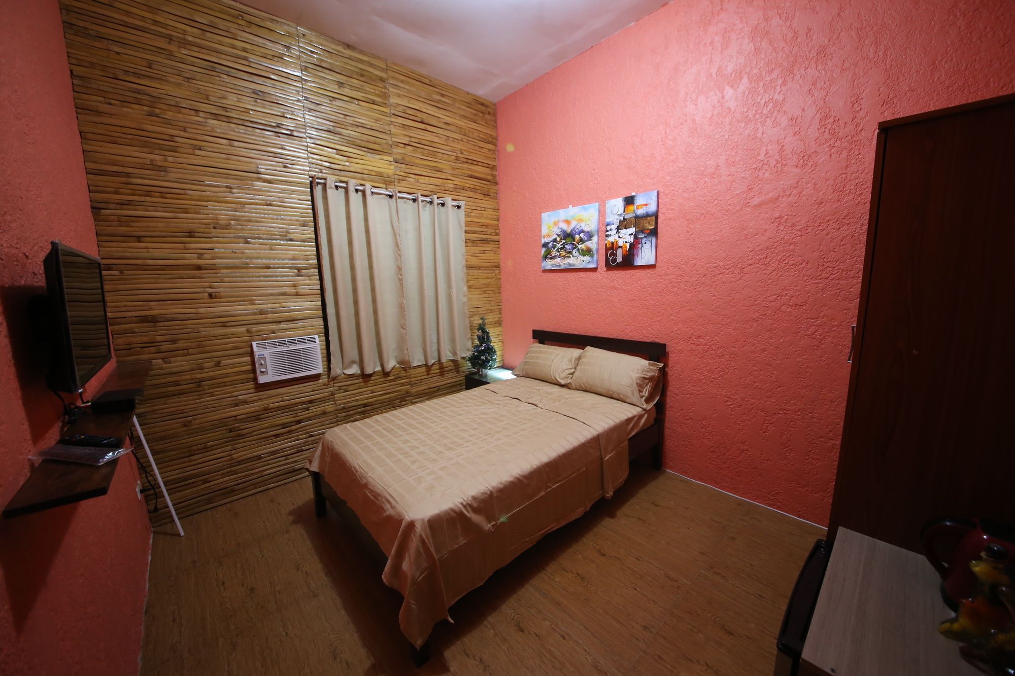 Dee GuestHouse
