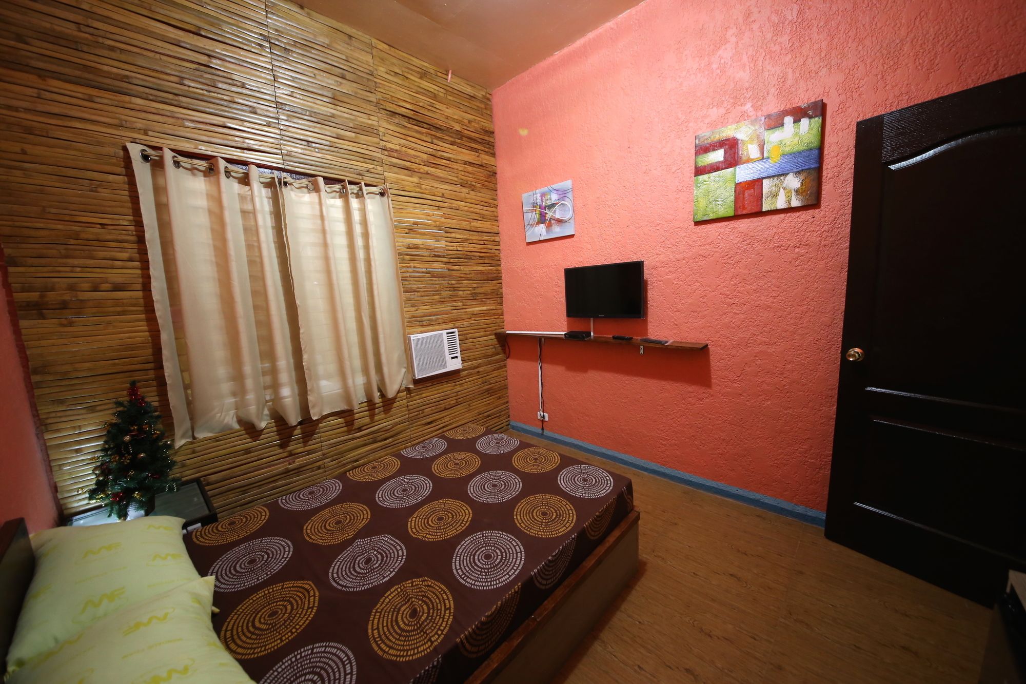 Dee GuestHouse