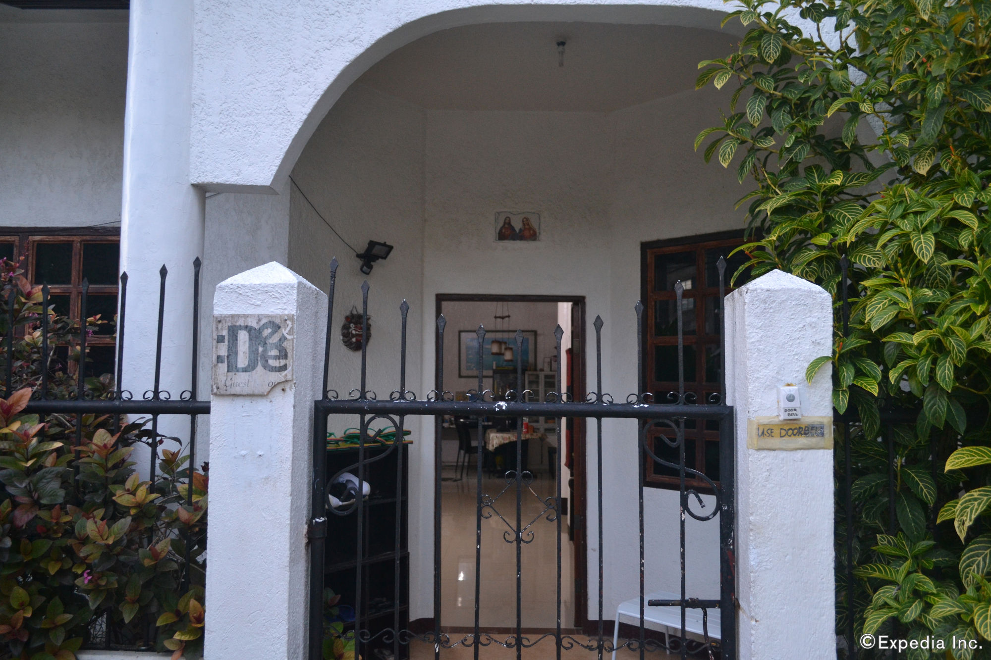 Dee GuestHouse