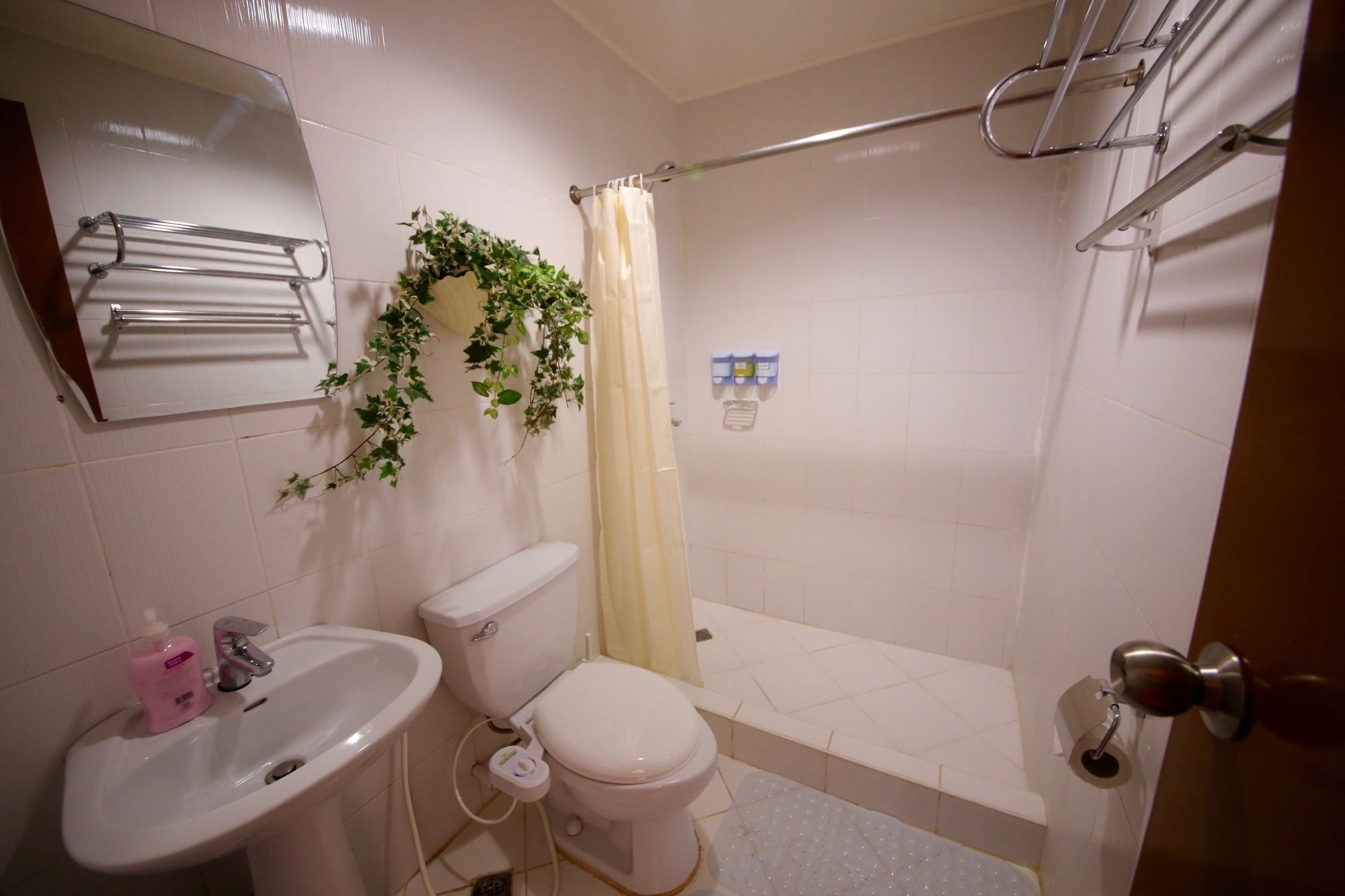 Dee Guesthouse White Sands