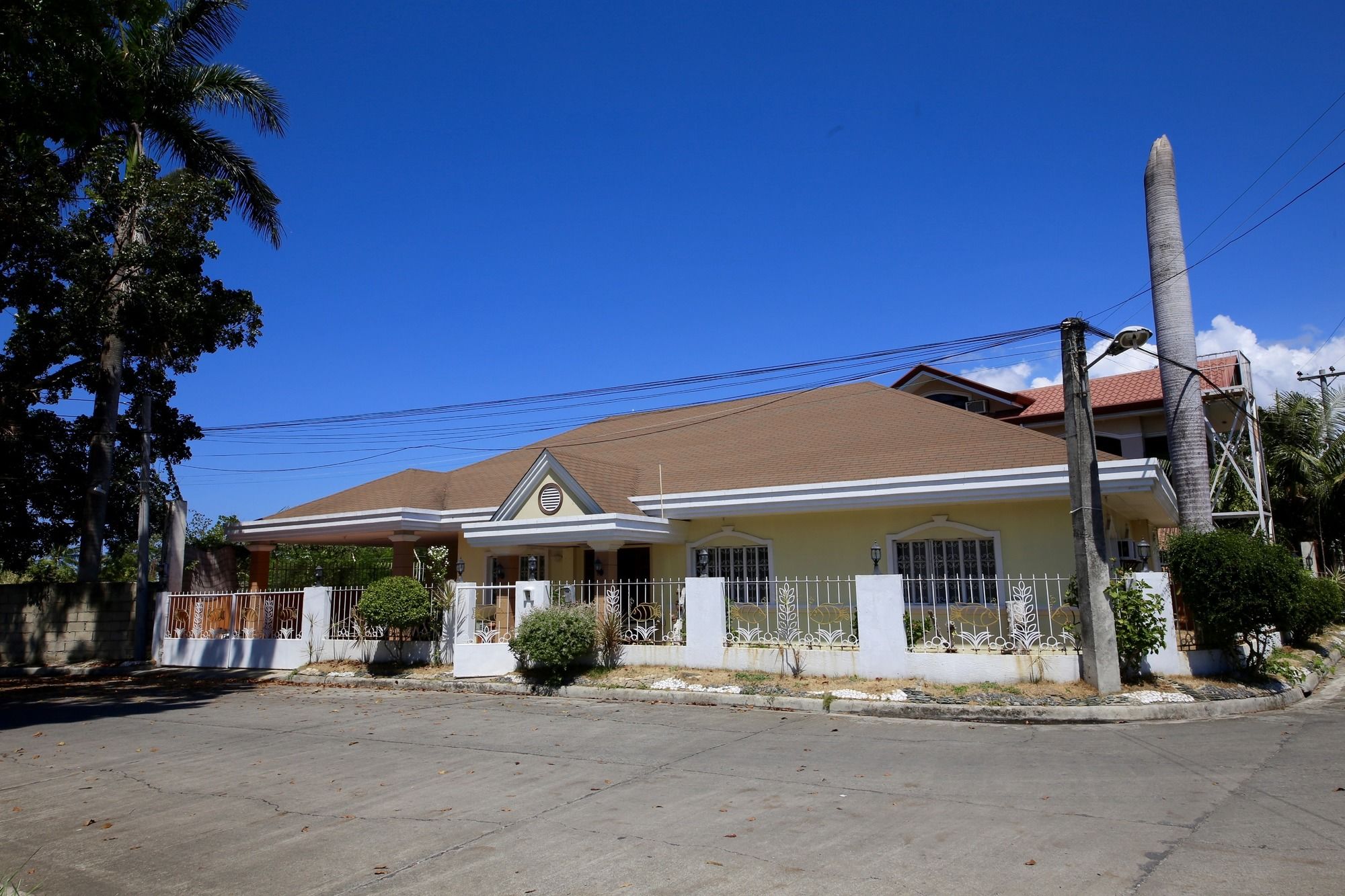 Dee Guesthouse White Sands