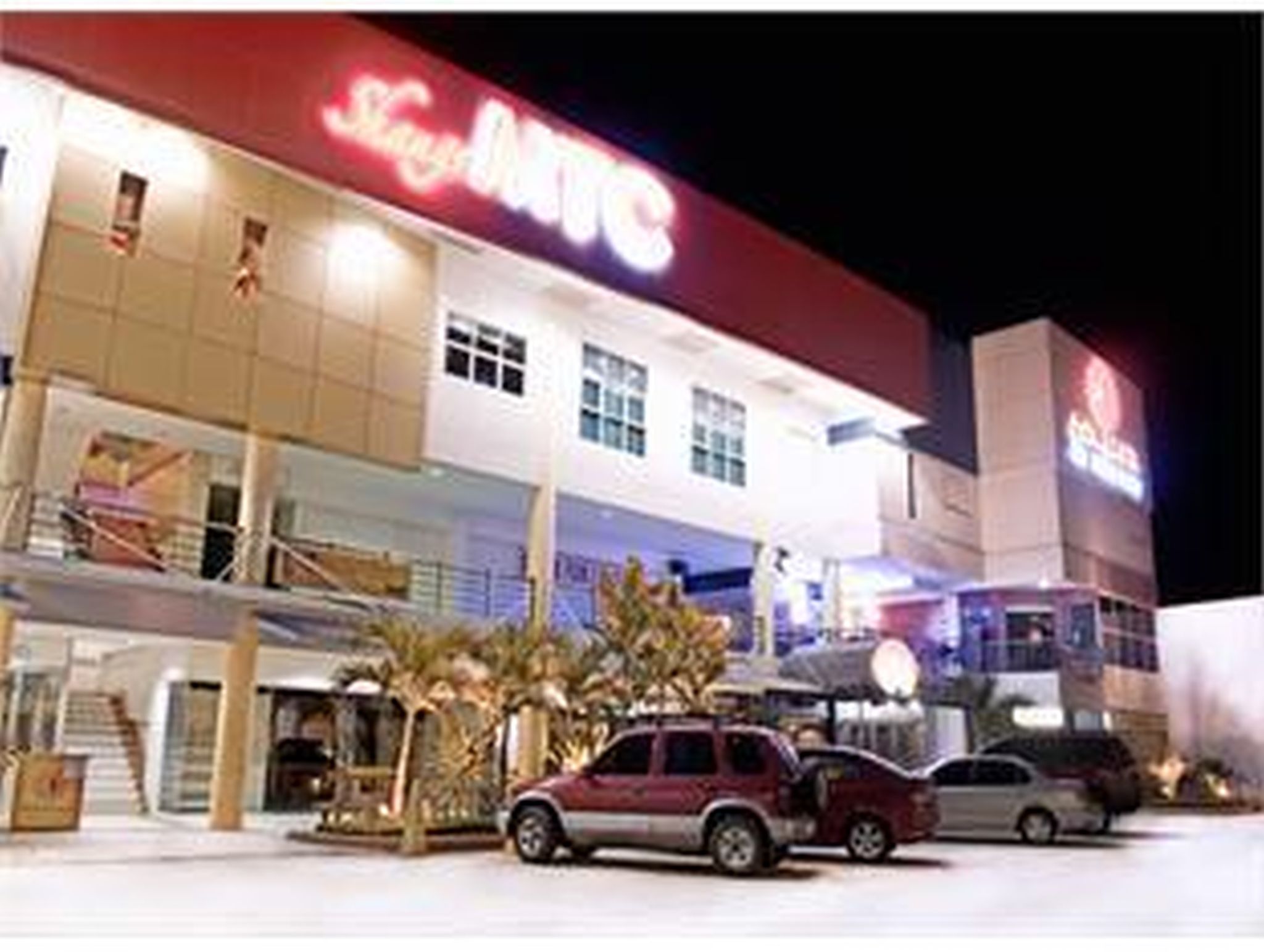 Dulcinea Hotel & Suites