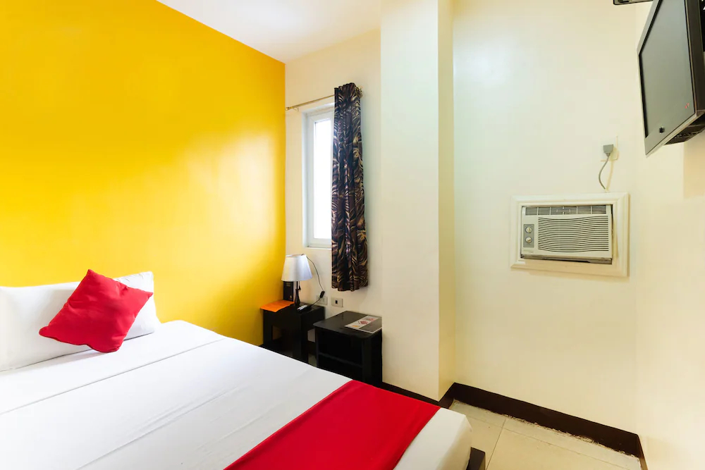 Jcad Hotel by OYO Rooms