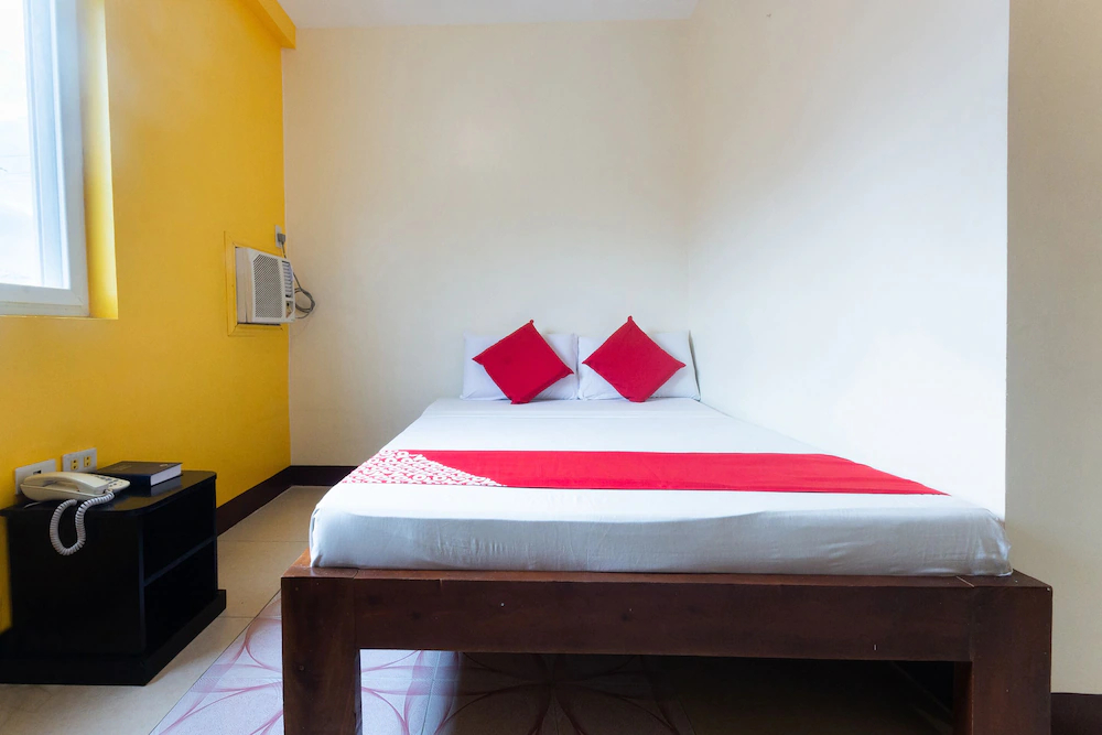 Jcad Hotel by OYO Rooms