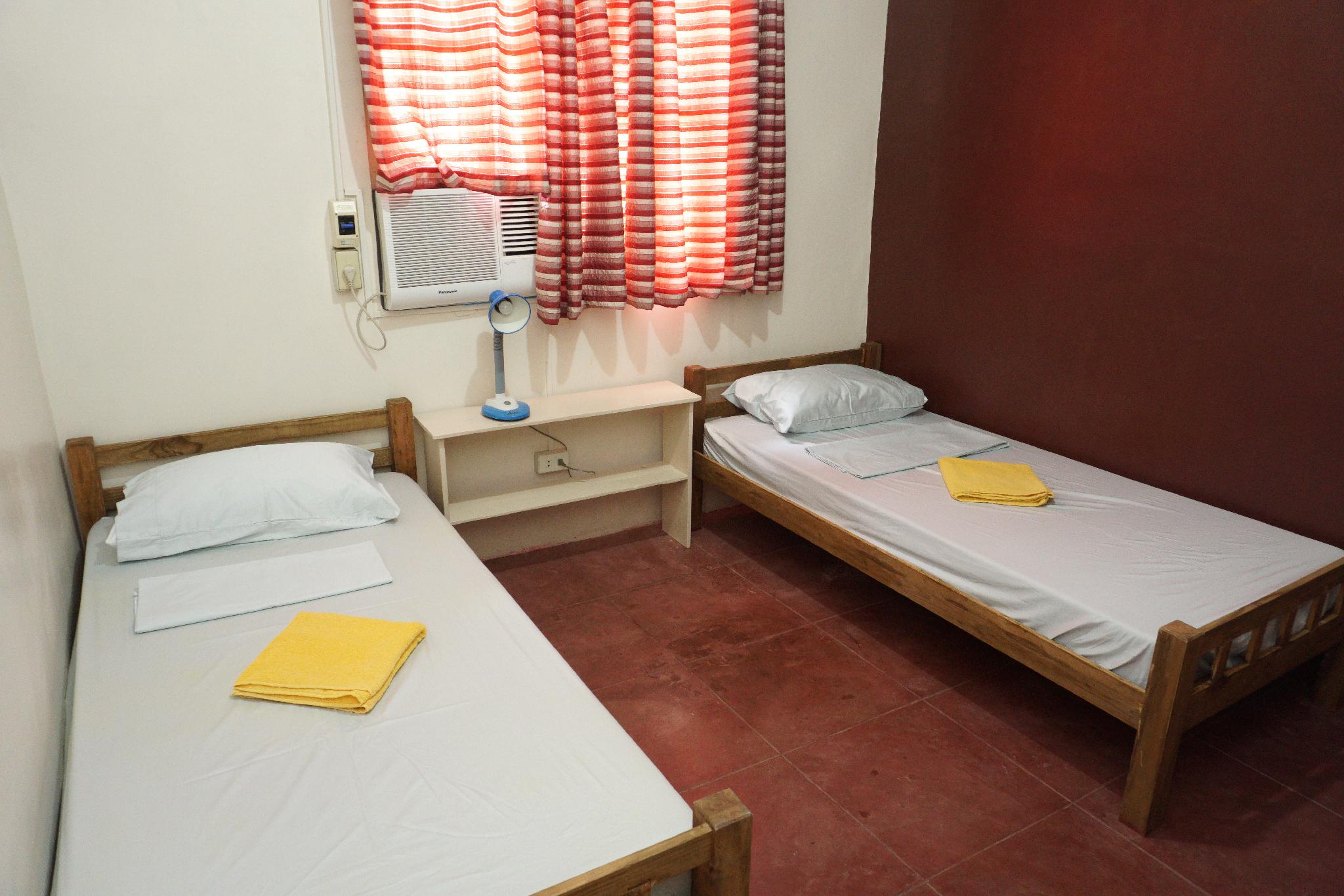 Jiji's Hostel