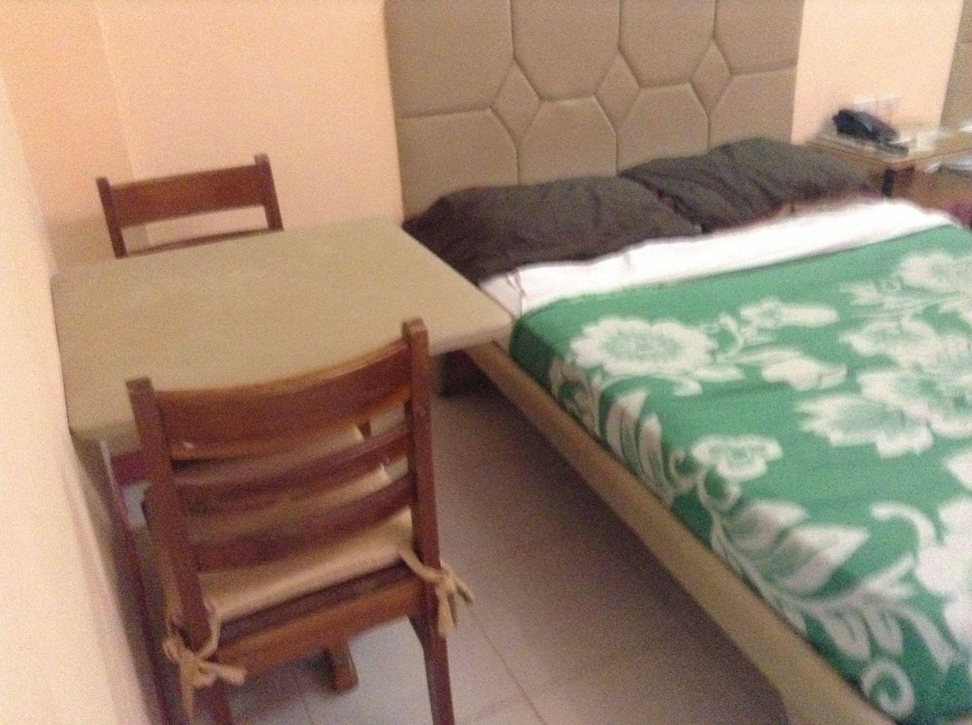 John Mig Hotel
