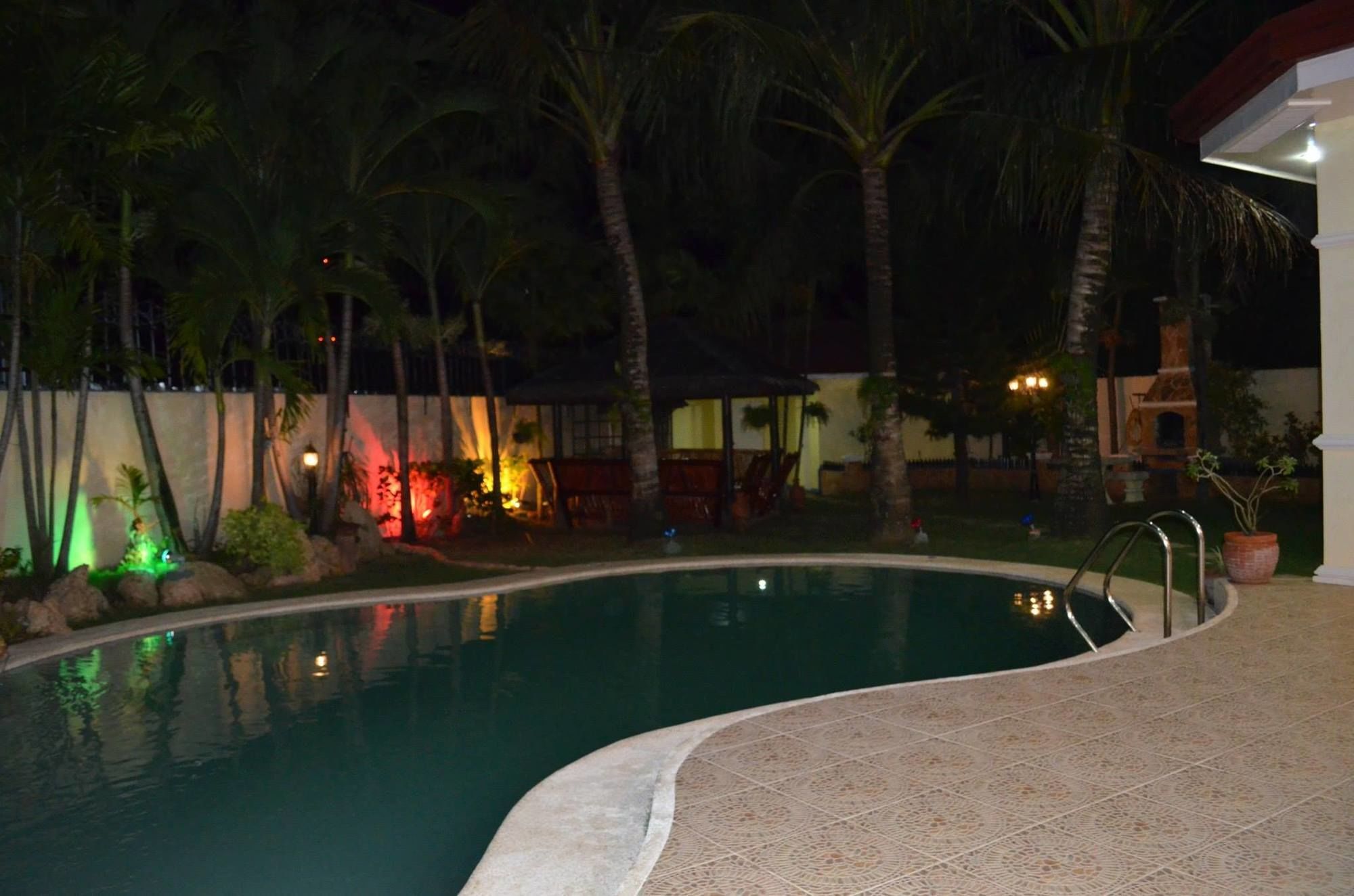 Kim Beatriz Compound