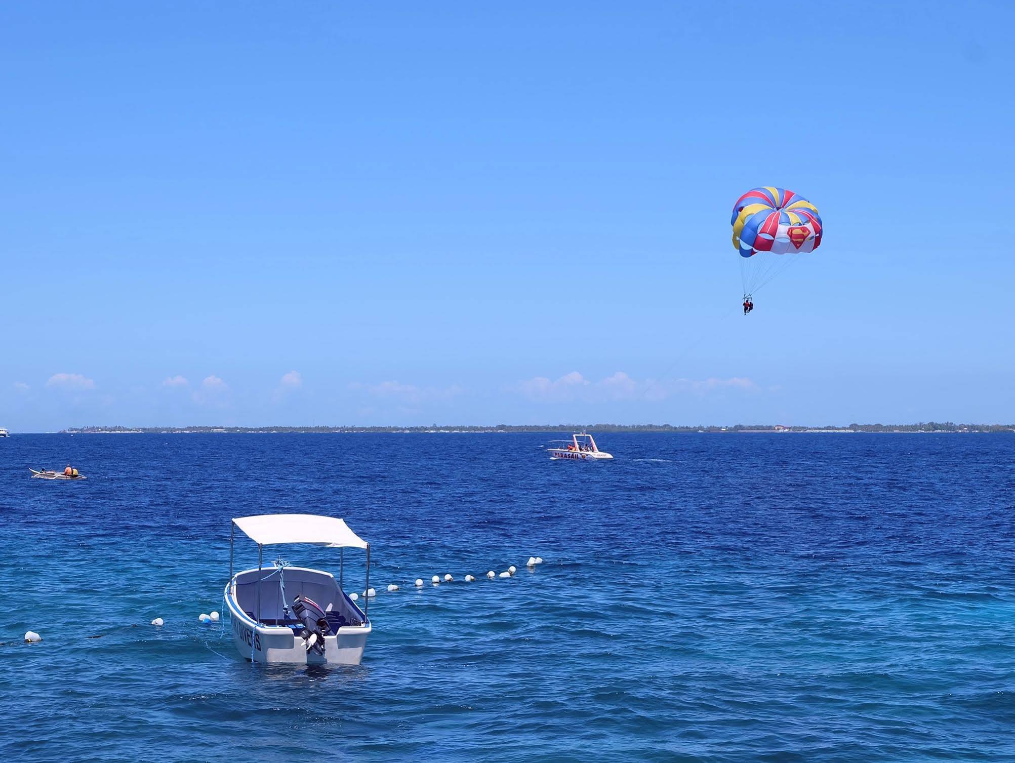 Kon Tiki Marina Suites