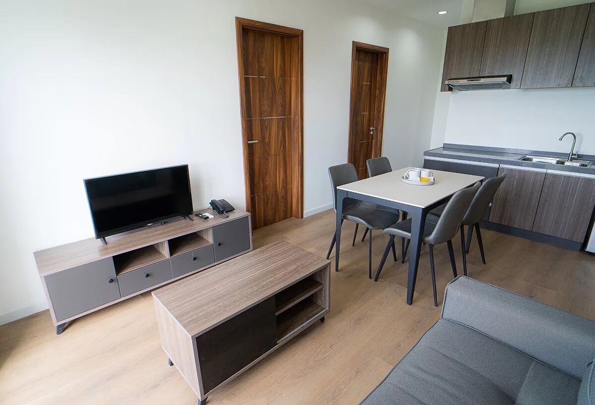 Mangrove Place and ResidencesbyHiverooms