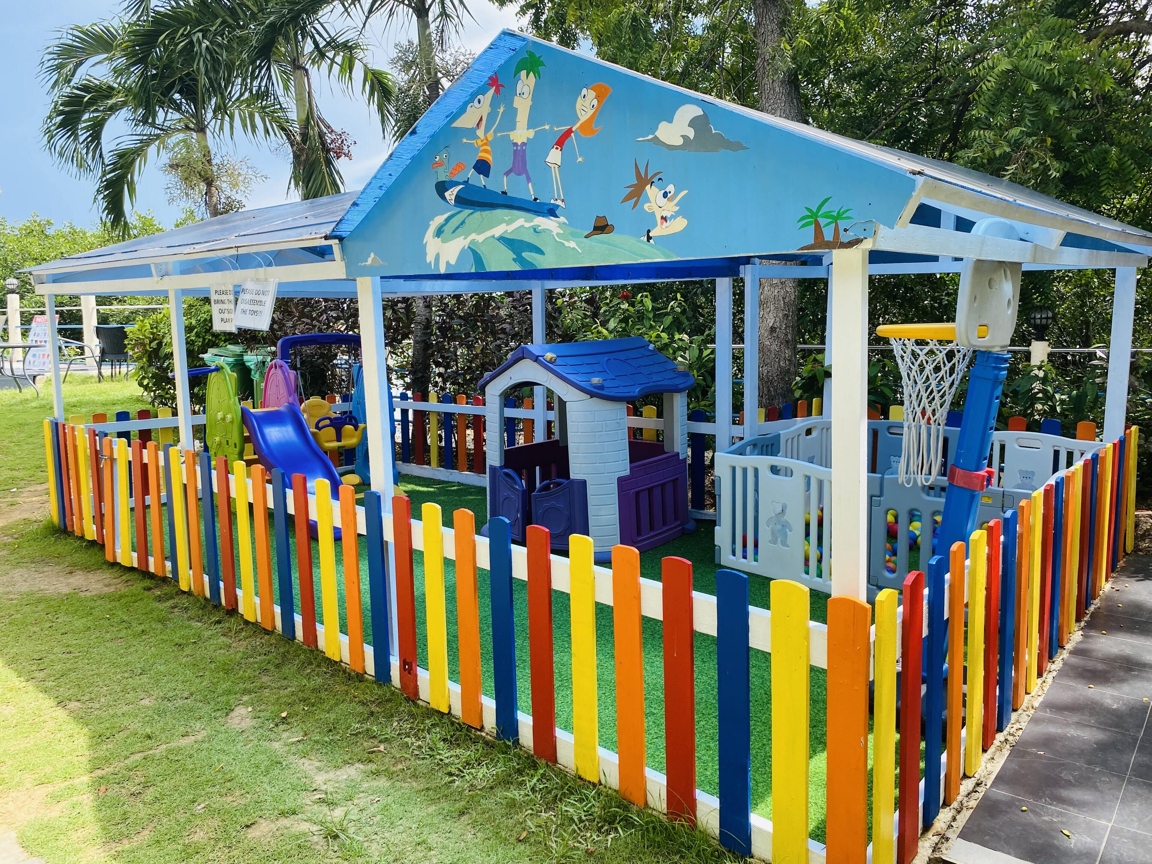 Mariegold Villa Resort