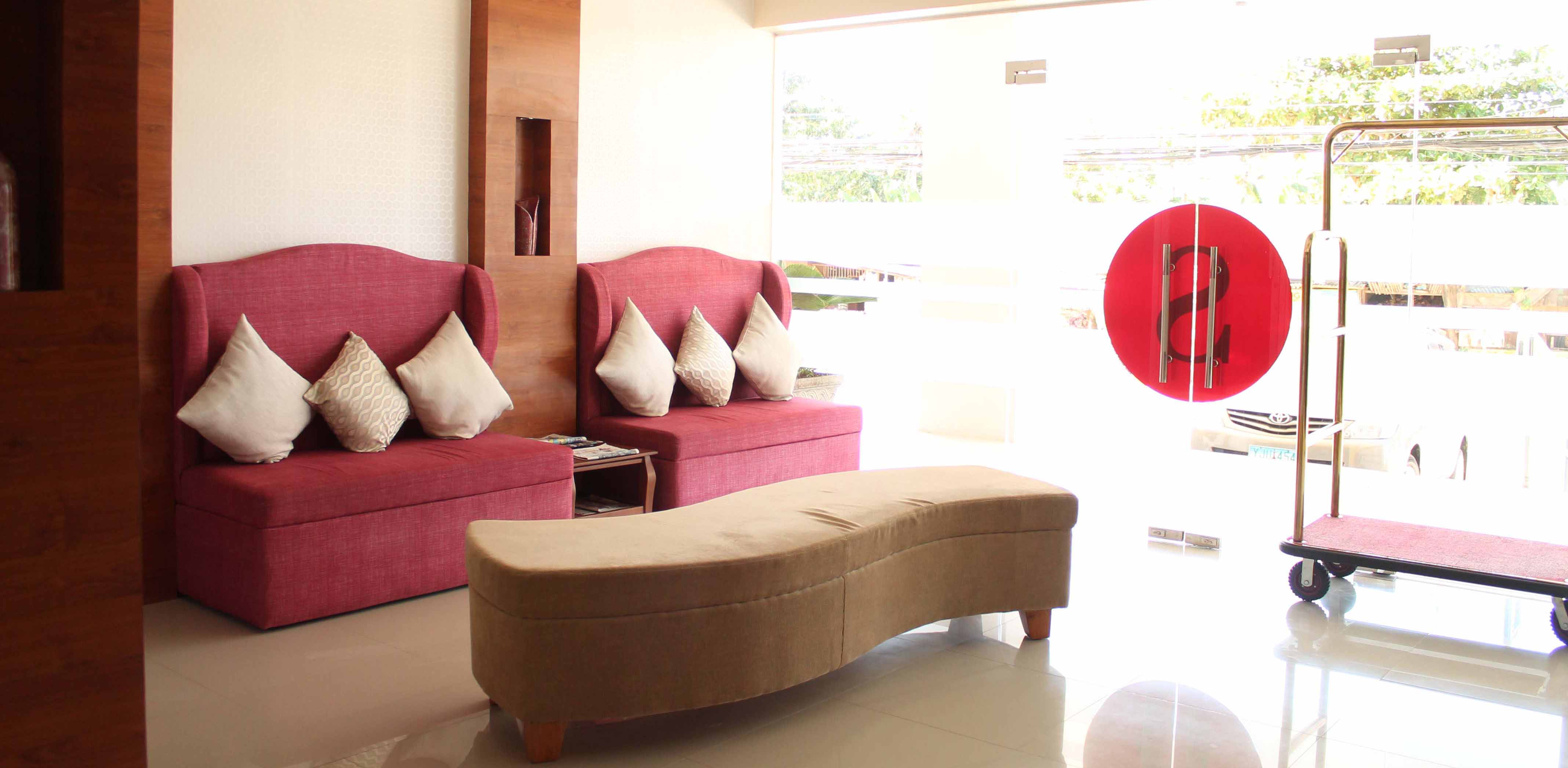 Sebastien Hotel