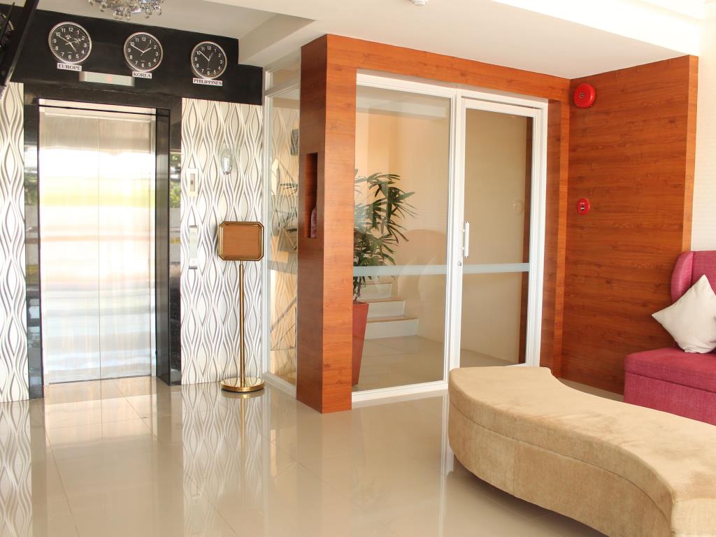 Sebastien Hotel