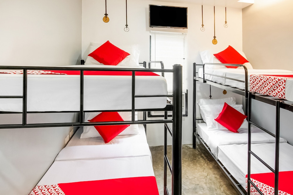 The Pocket Hotel by OYO Rooms